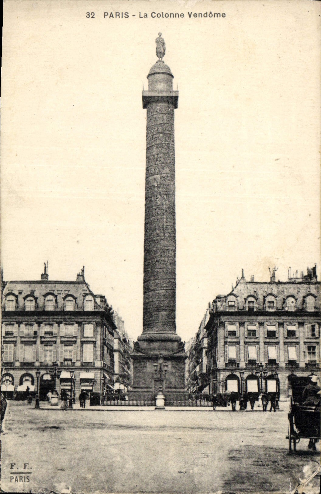 CPA Paris la Colonne Vendome 