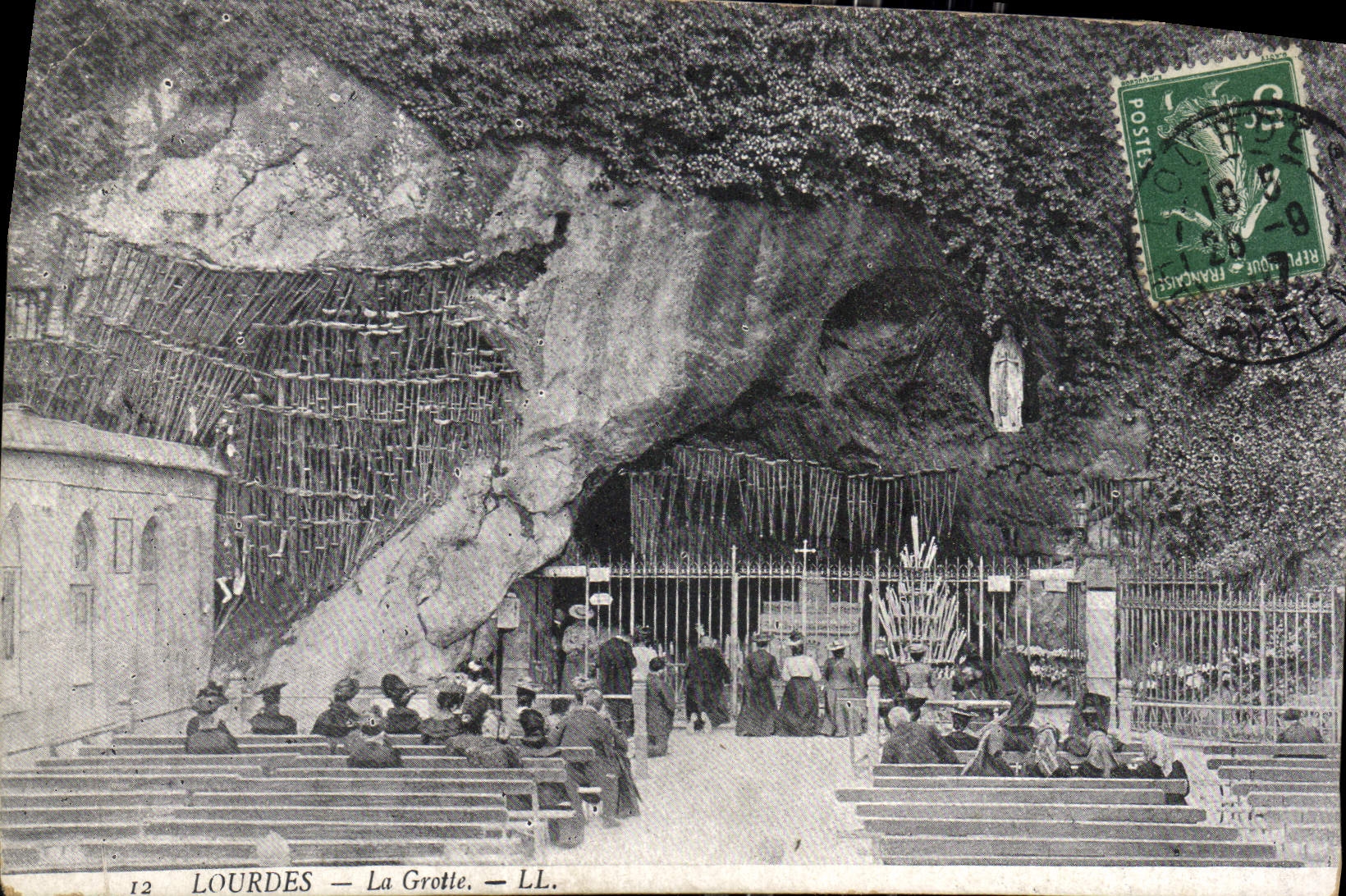 CPA Lourdes la Grotte 