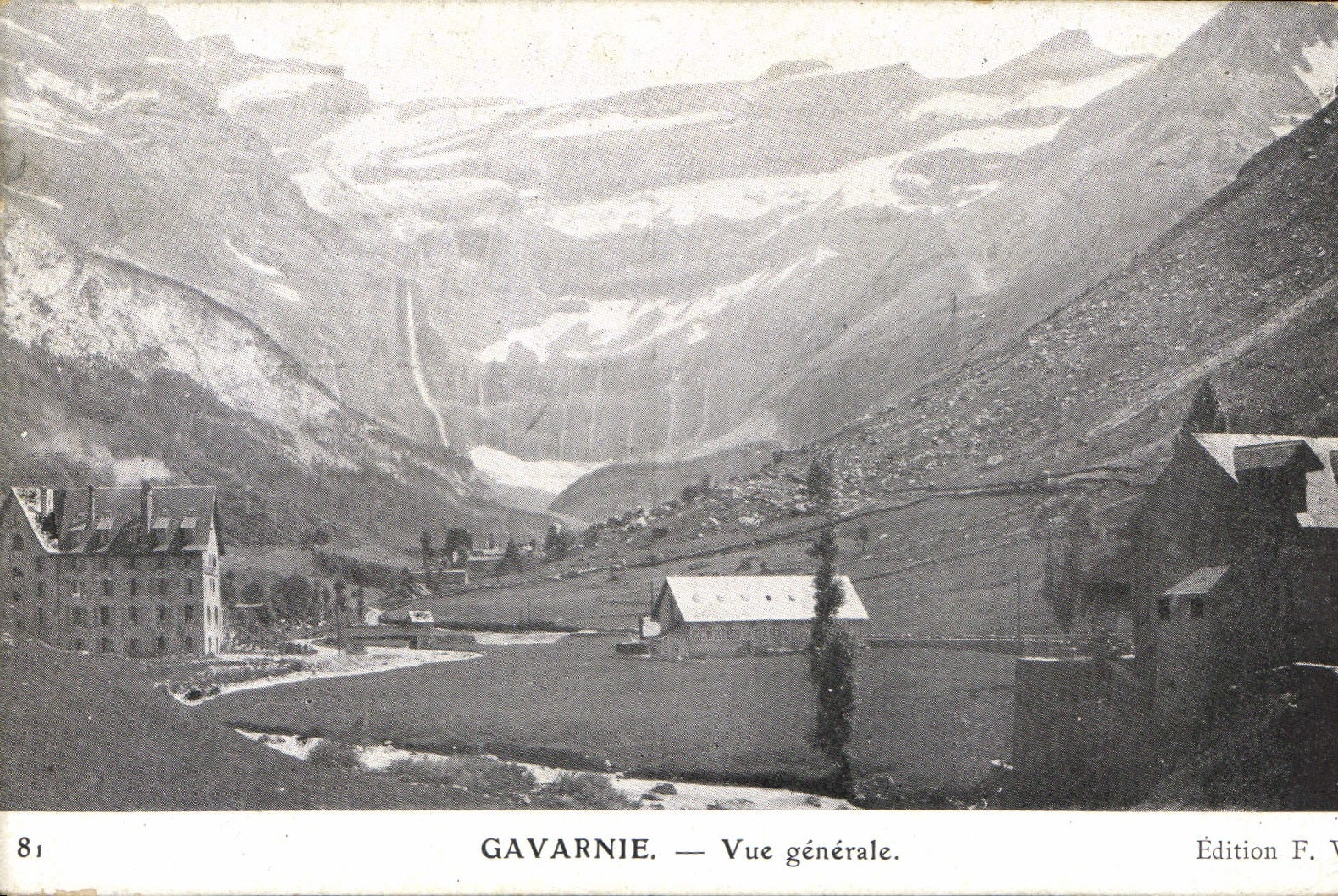 CPA Gavarnie vue generale 