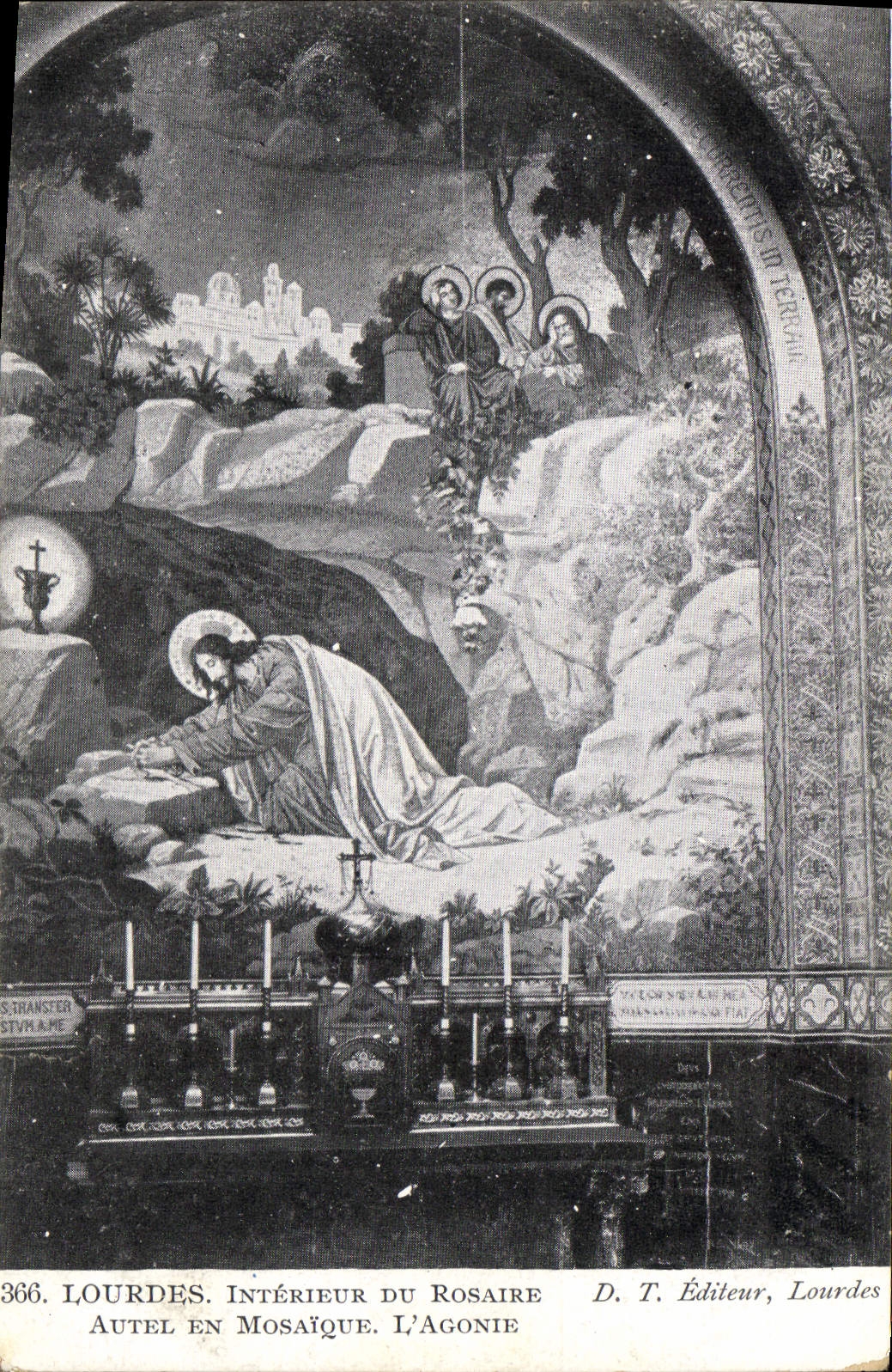 CPA Lourdes Interieur du Rosaire Autel en Mosaique l'Agonie 