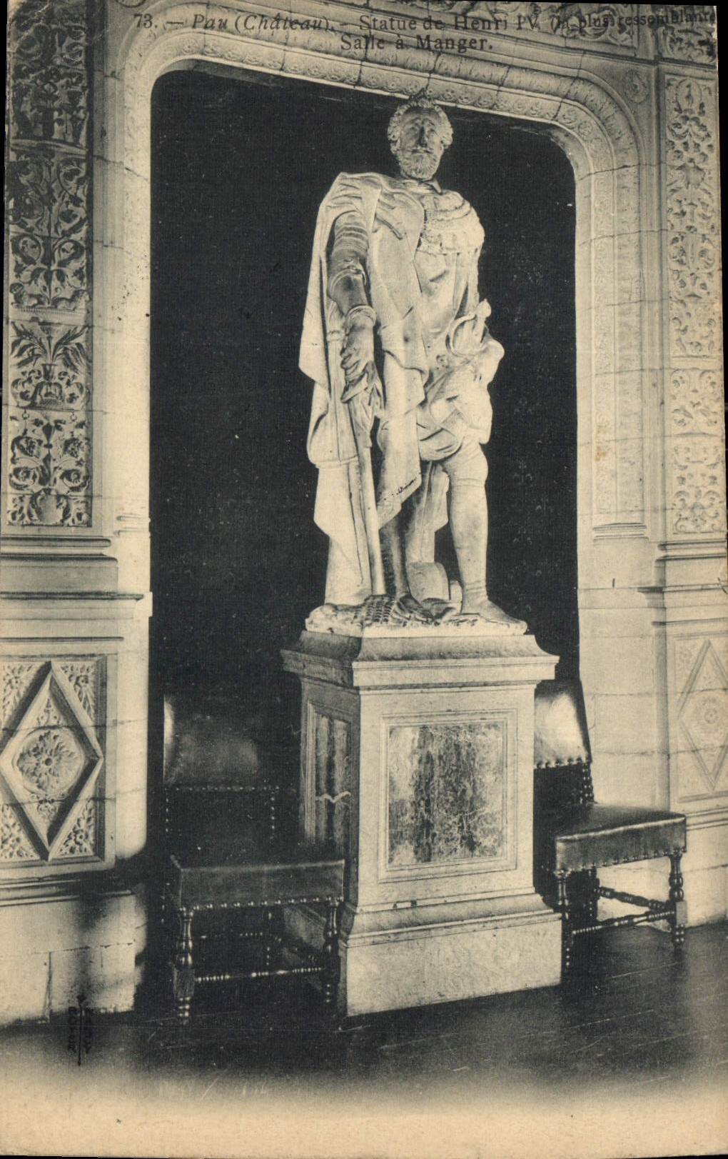 CPA Pau Chateau statue de Henri IV Salle a Manger 