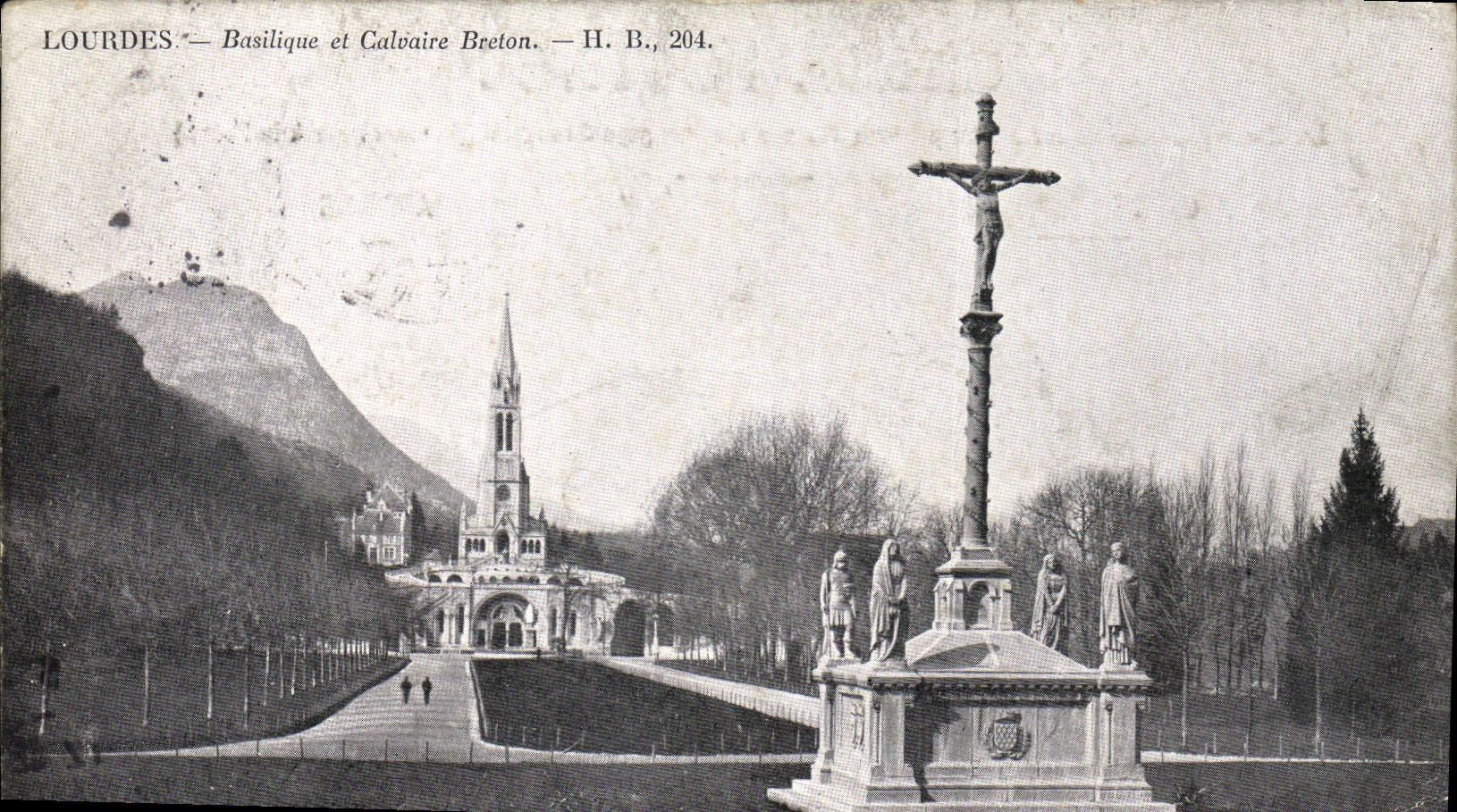 CPA Lourdes Basilique et Calvaire Breton 