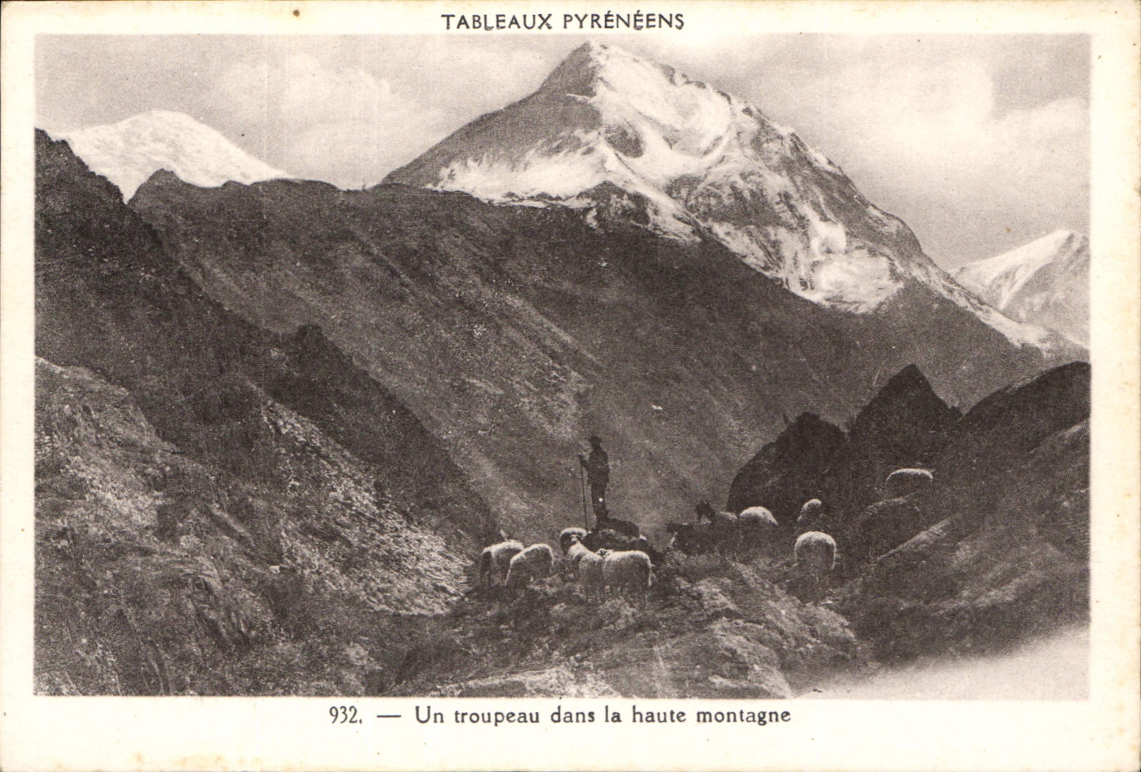 CPA Tableaux Pyreneens un Troupeau dans la Haute montagne