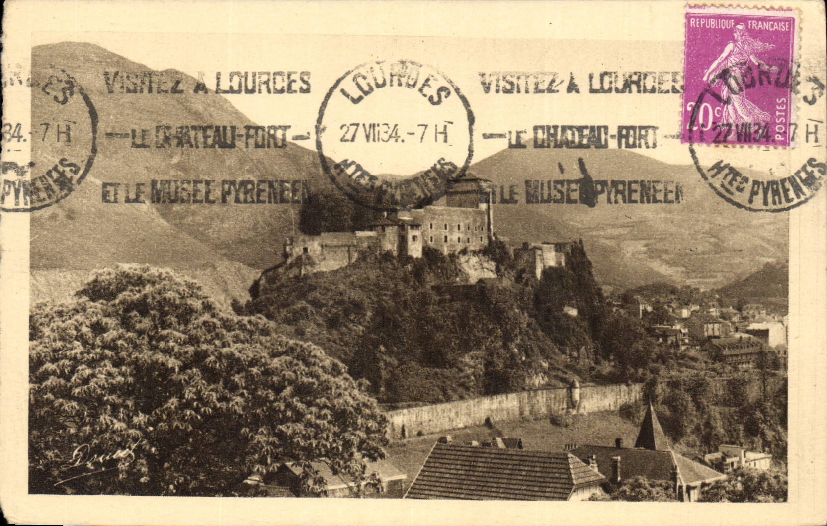 CPA Lourdes le Chateau Fort 