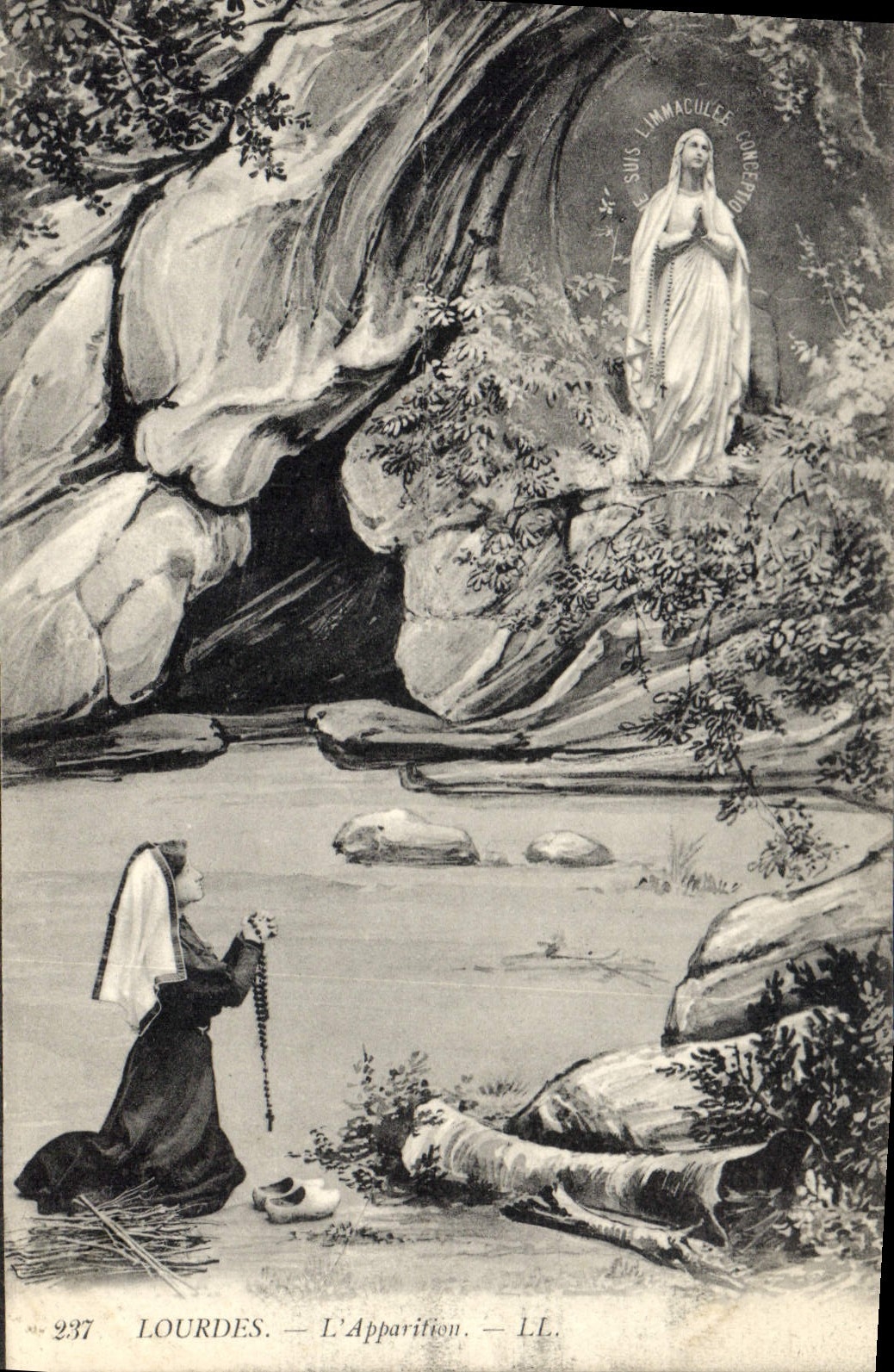 CPA Lourdes L'Apparition 