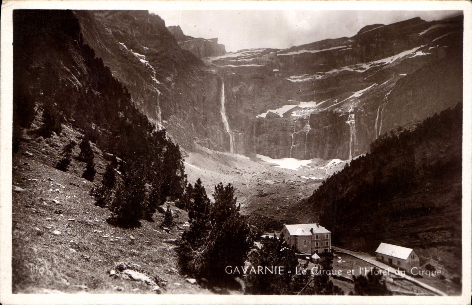 CPA Gavrnie Le Cirque et l'hotel du Cirque 