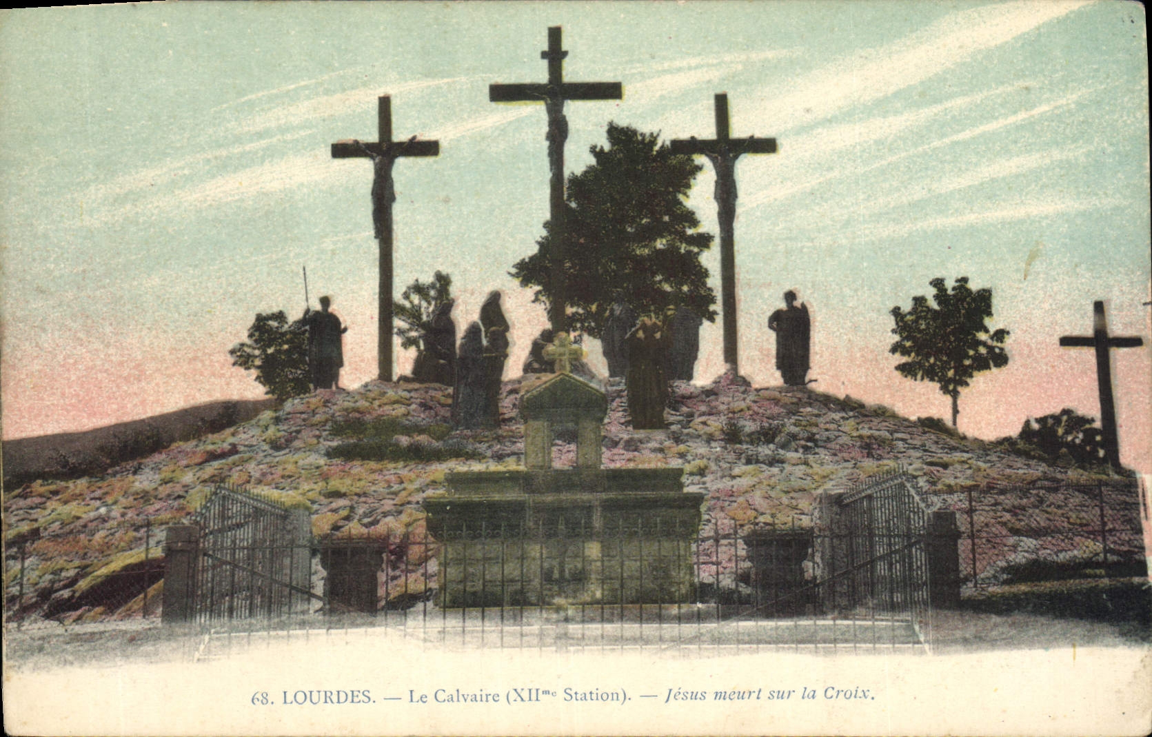 CPA Lourdes Le Calvaire XII Station 
