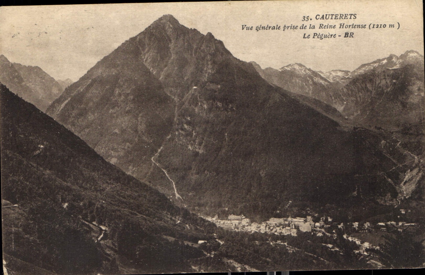 CPA Cauterets vue generale prise de la Reine Hortense