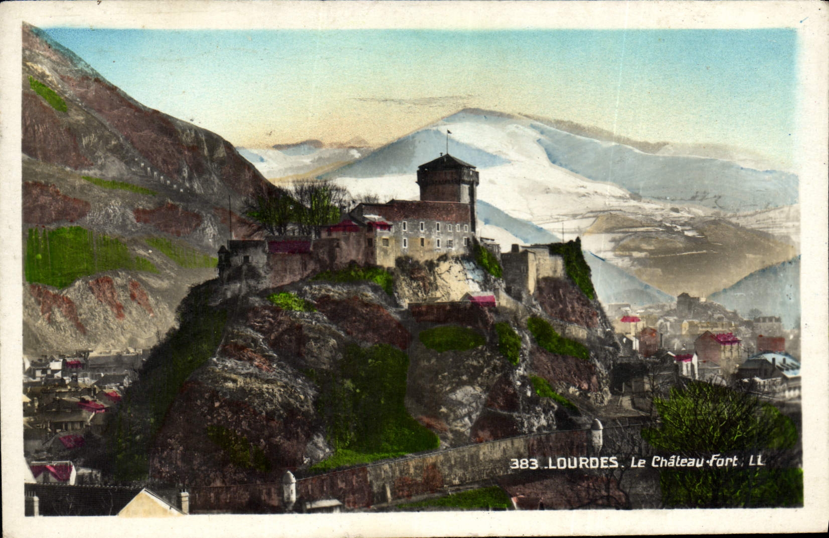 CPA Lourdes Le Chateau Fort 