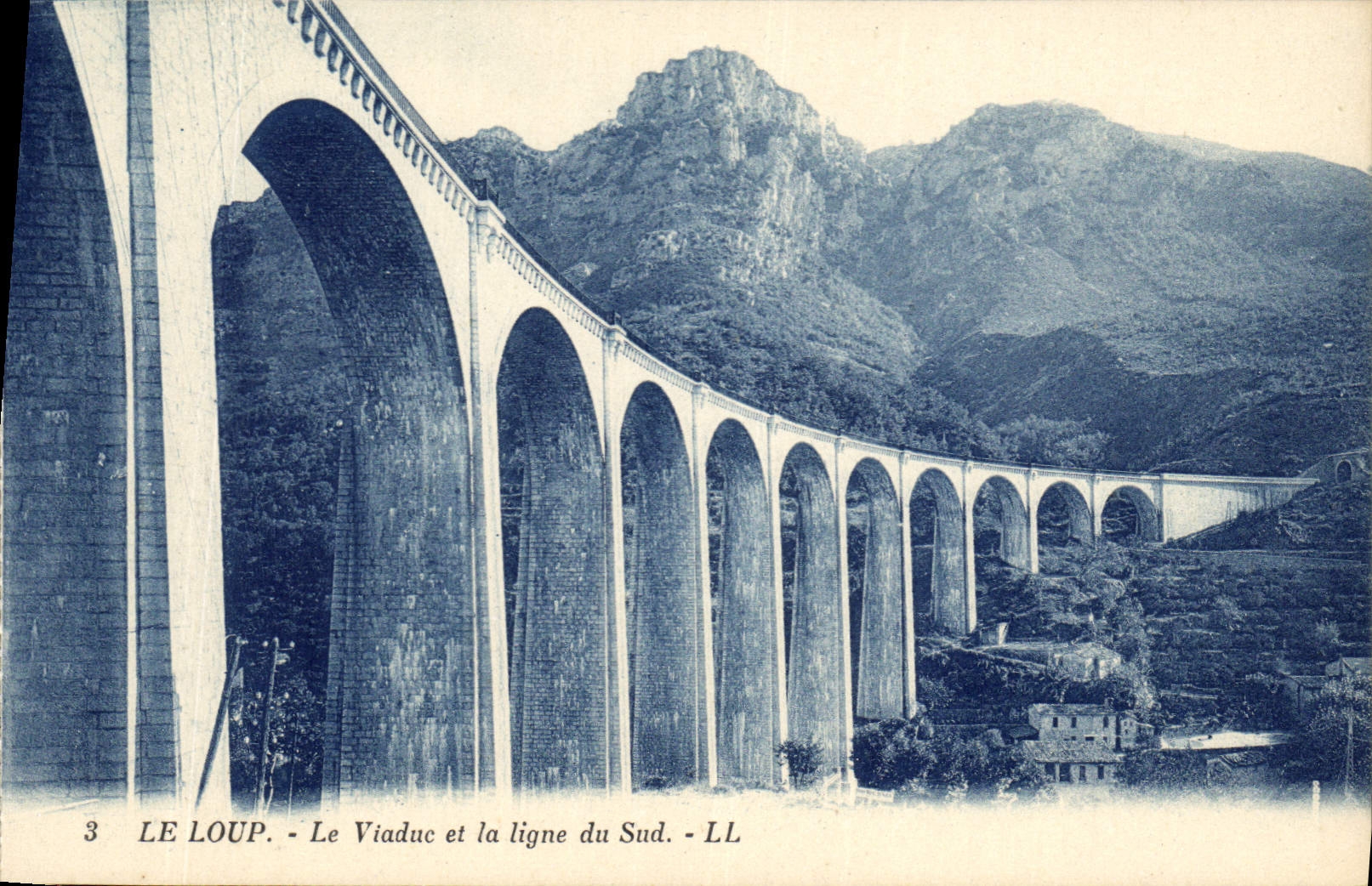 CPA Le Loup Le Viaduc et la ligne du Sud 