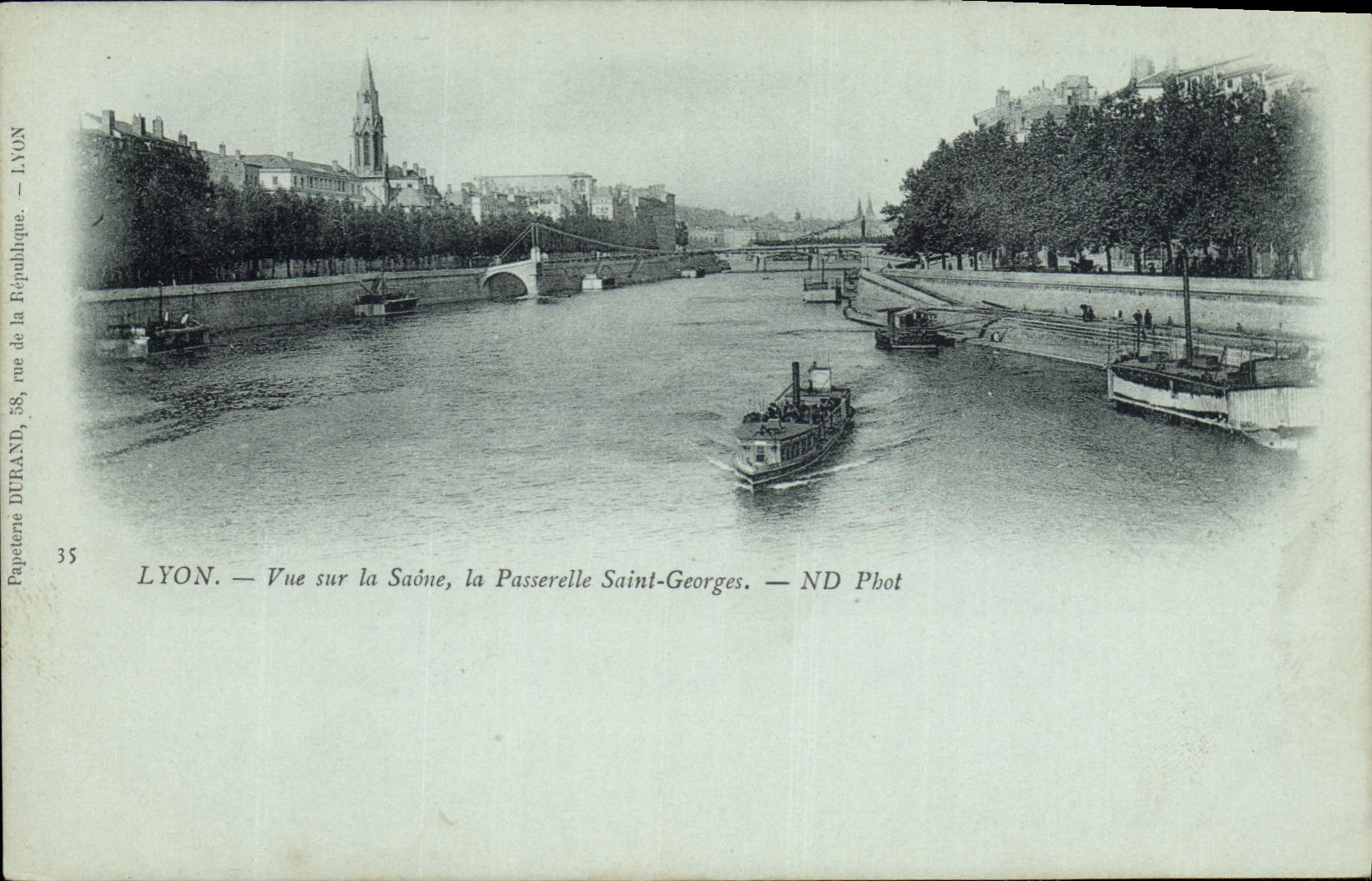 CPA Lyon Vue sur la Saone la Passerelle Saint Georges Bateau