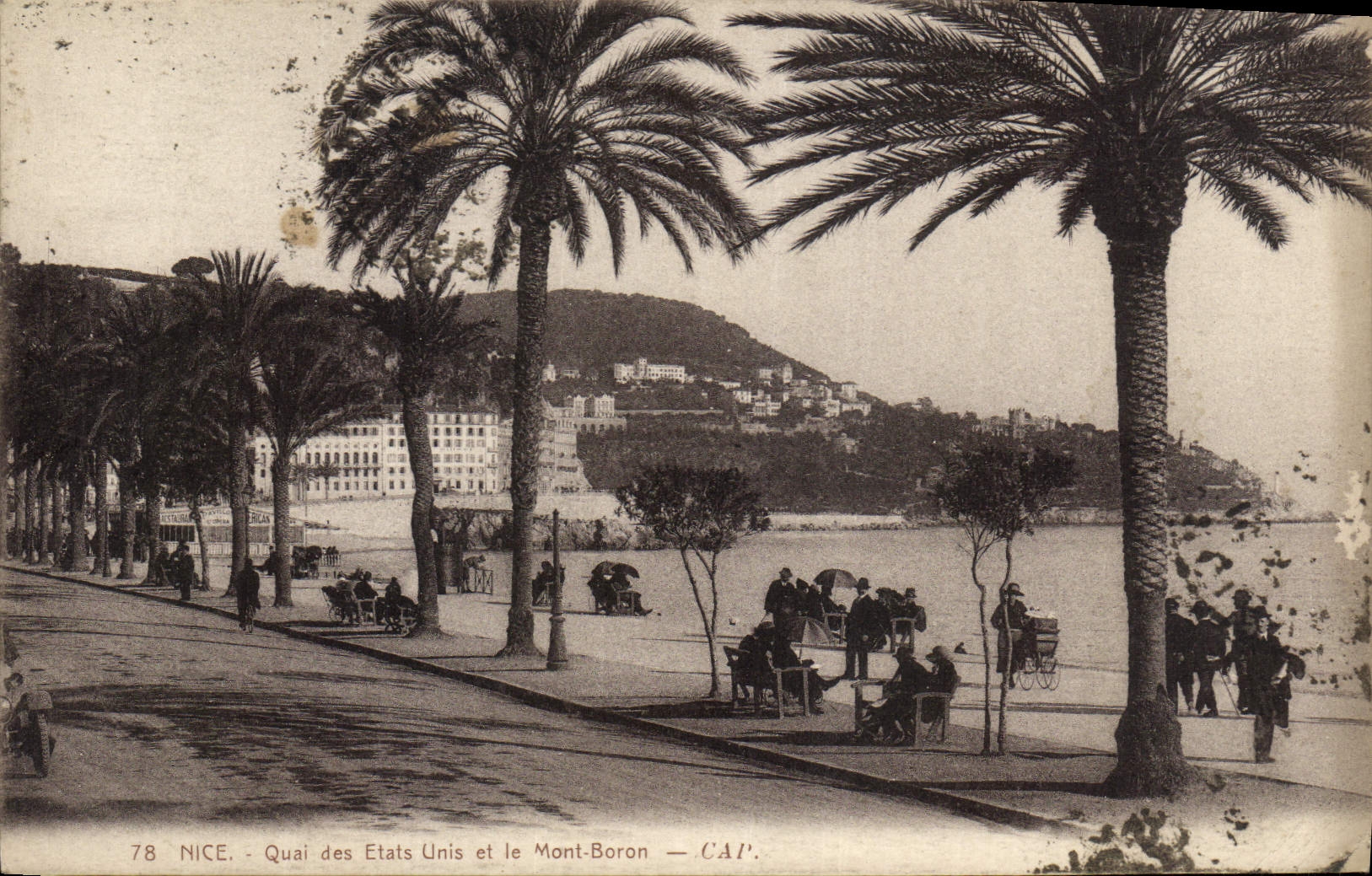 CPA Nice Quai des Etats Unis et le Mont Boron