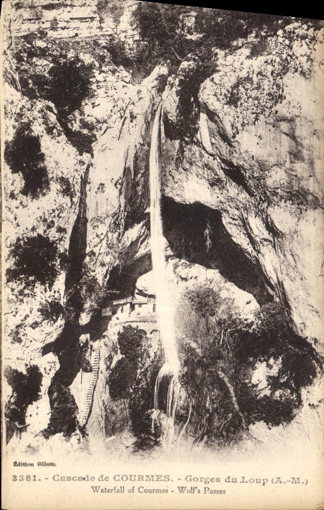 CPA Cascade de Courmes Gorges du Loup A M 