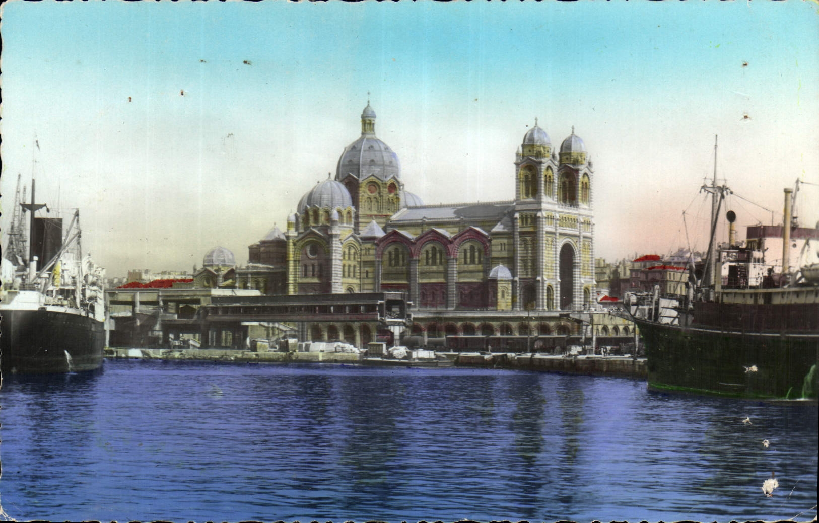 CPA Marseille la Cathedrale 