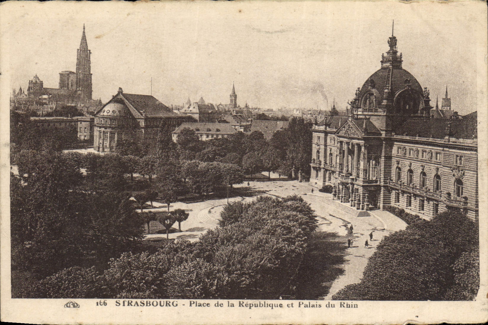CPA Strasbourg Place de la Republique et Palais du Rhin 