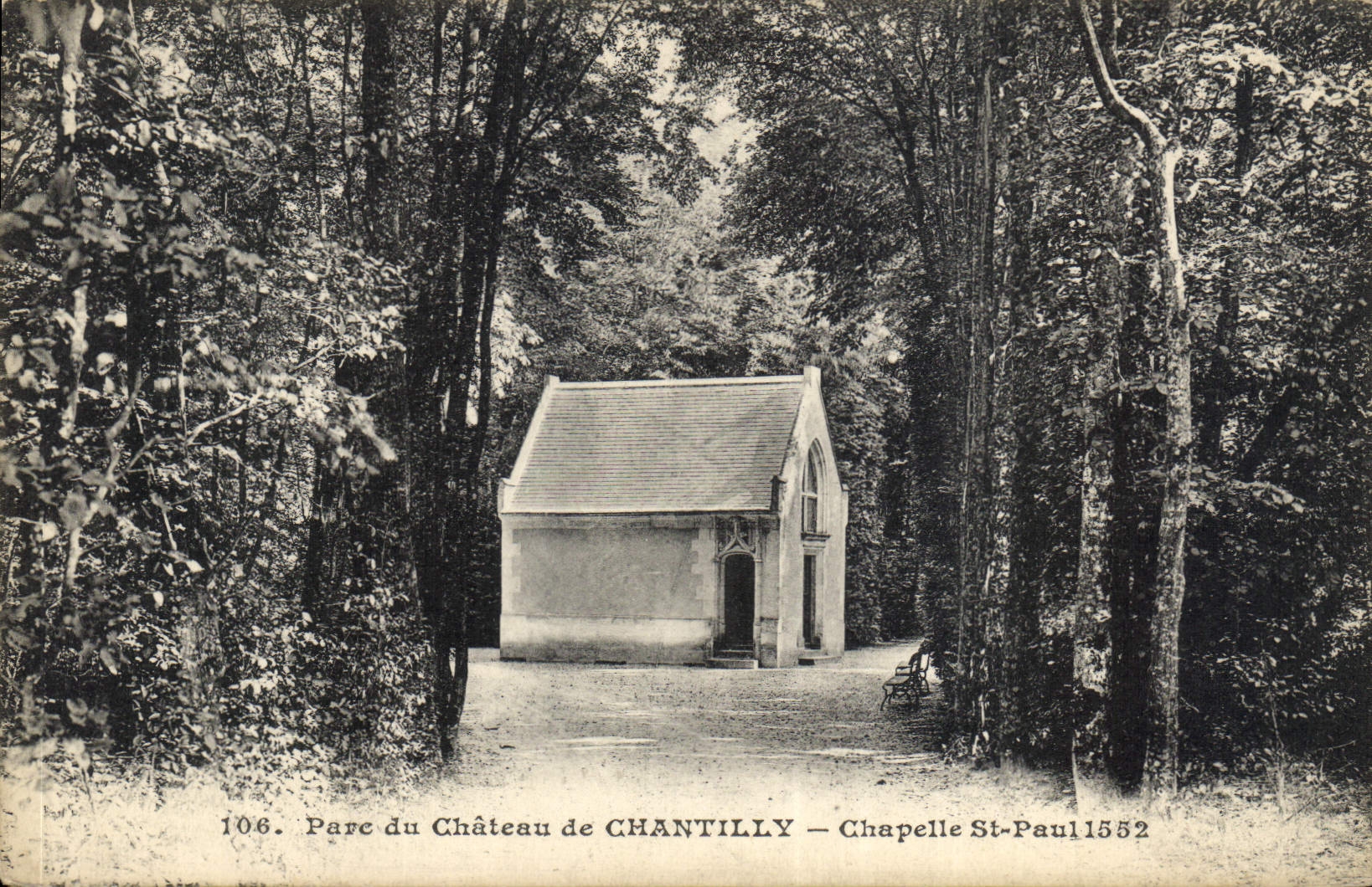 CPA Parc du Chateau de Chantilly Chapelle St Paul 