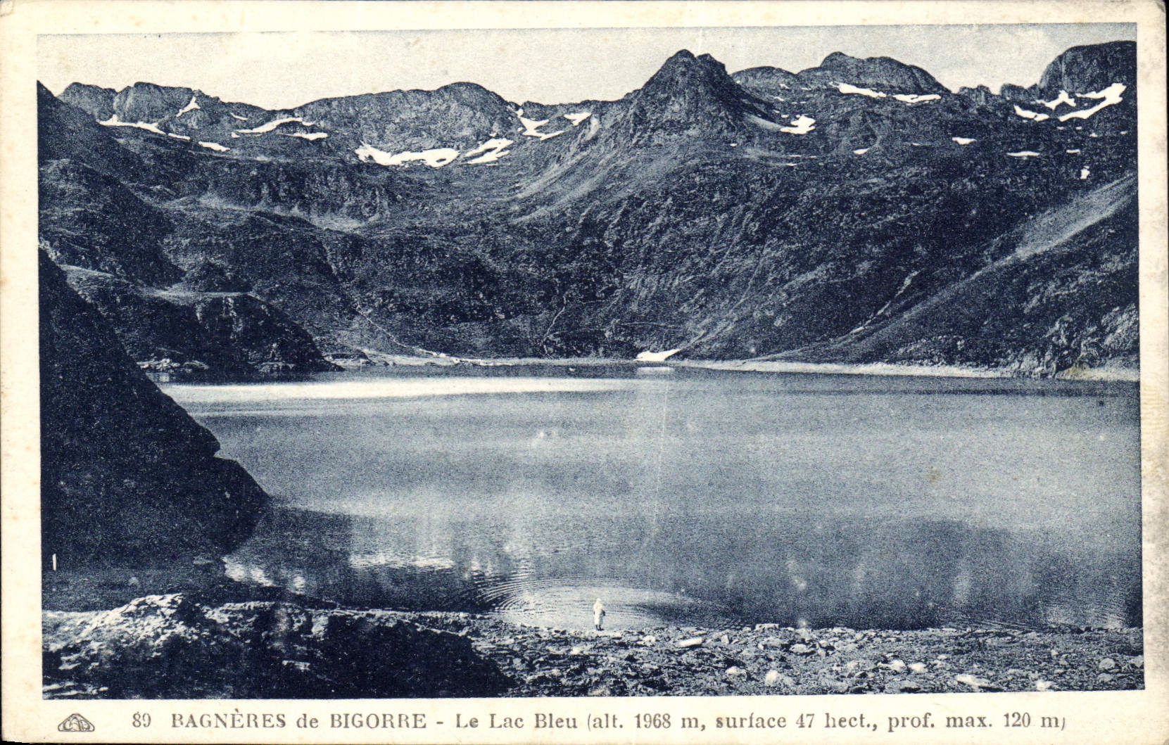 CPA Bagneres de Bigorre le lac Bleu 