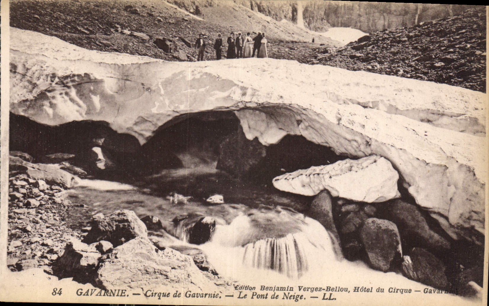 CPA Gavarnie Cirque de Gavarnie Le Pont de Neige 
