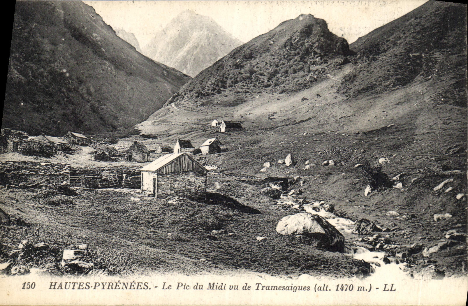 CPA Hautes Pyrenees Le Pic vu de Tramesaigues 