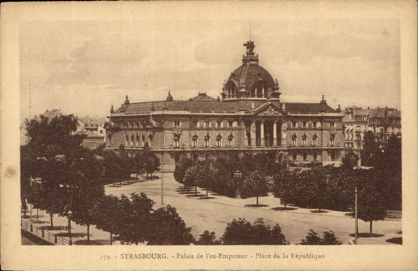 CPA Strasbourg Palais de l'ex Empereur Place de la Republique 