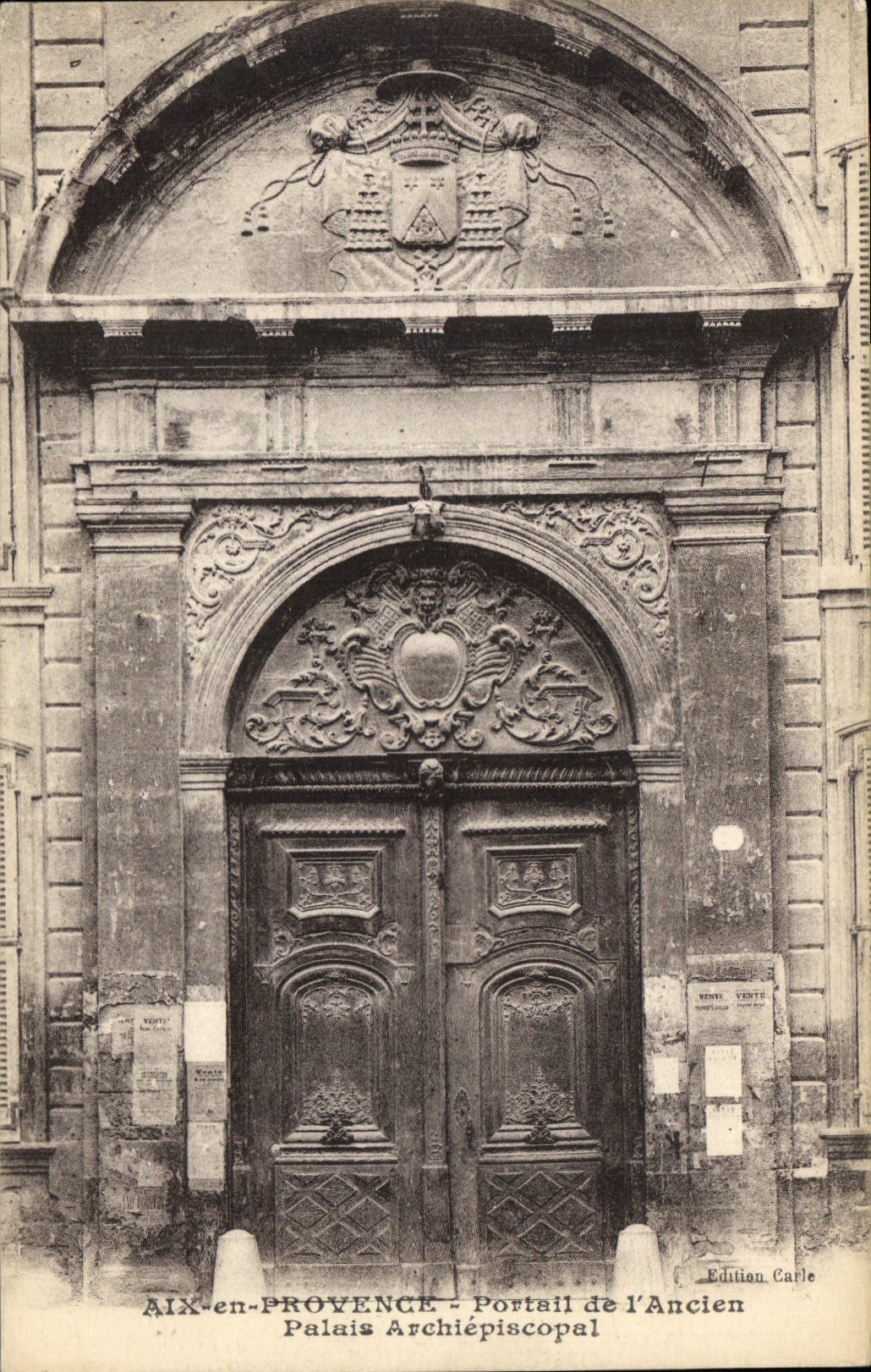 CPA Aix en Provence Portail de l'Ancien Palais Archepiscopal 