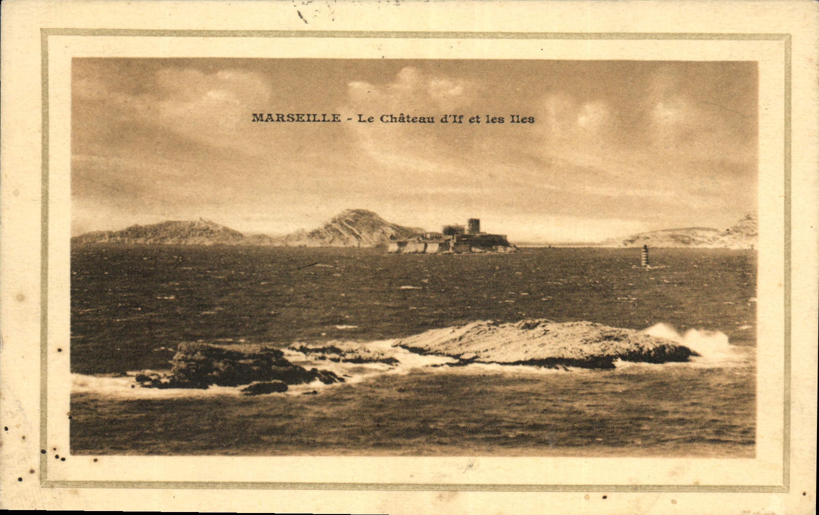 CPA Marseille Le Chateau d'If et les Iles 