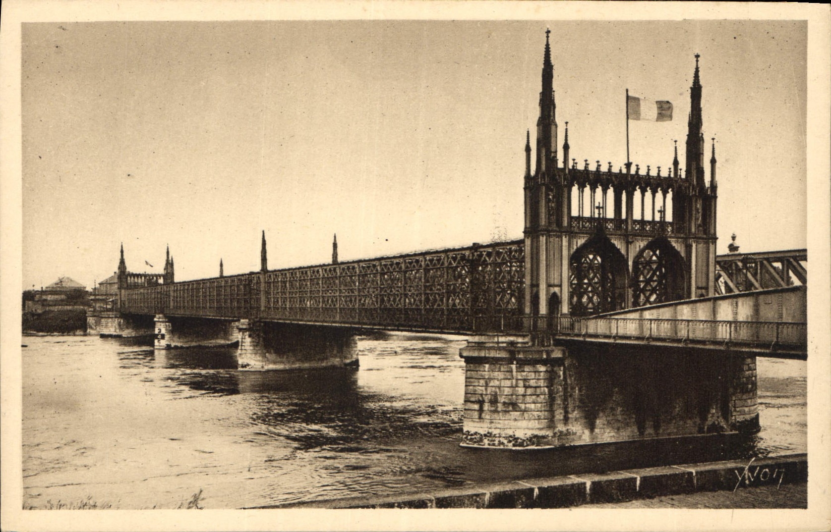 CPA La Douce France Strasbourg Bas Rhin Le Pont de Chemin de fer sur le Rhin 