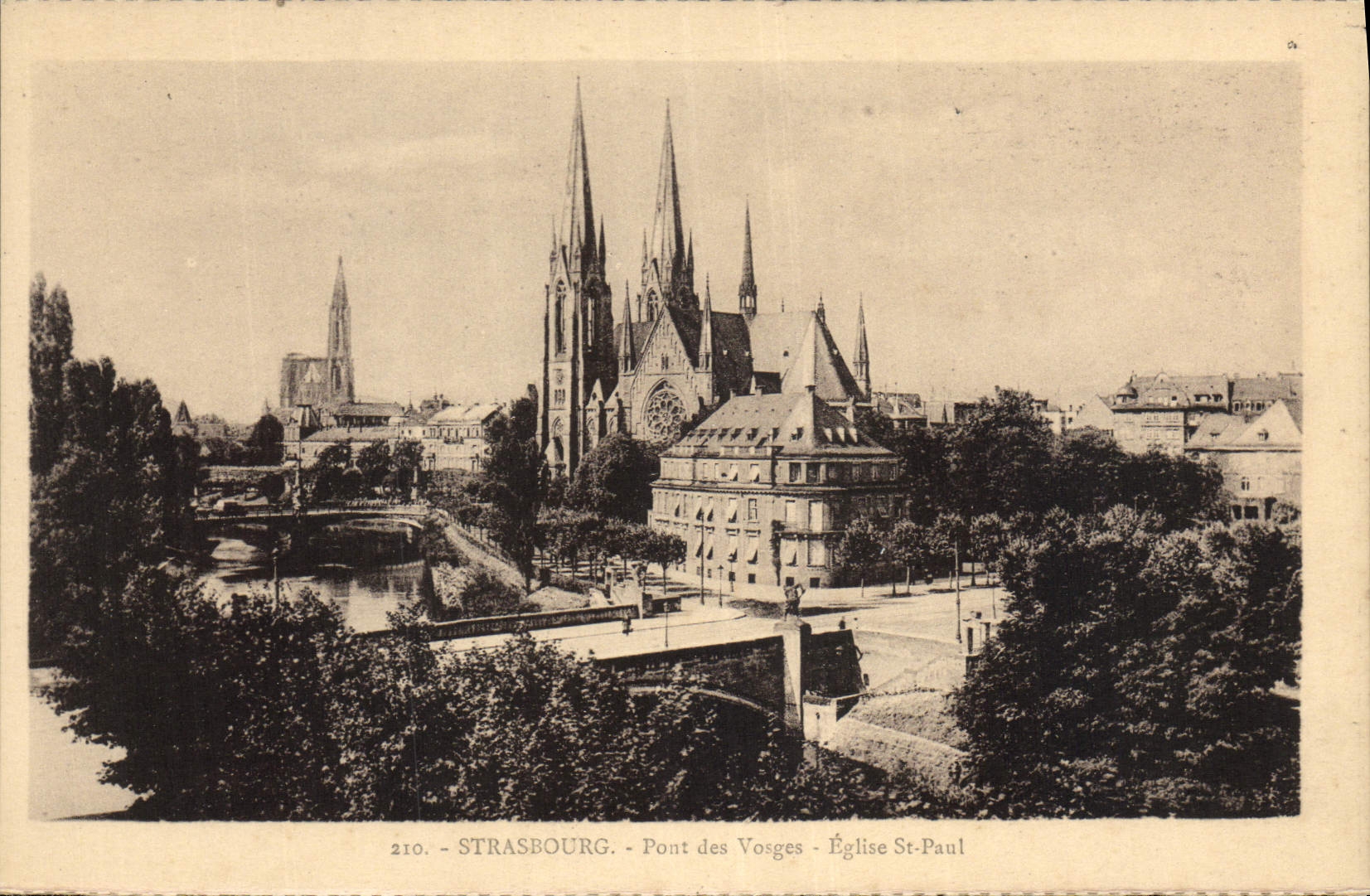 CPA Strasbourg Pont des Vosges Eglise St Paul