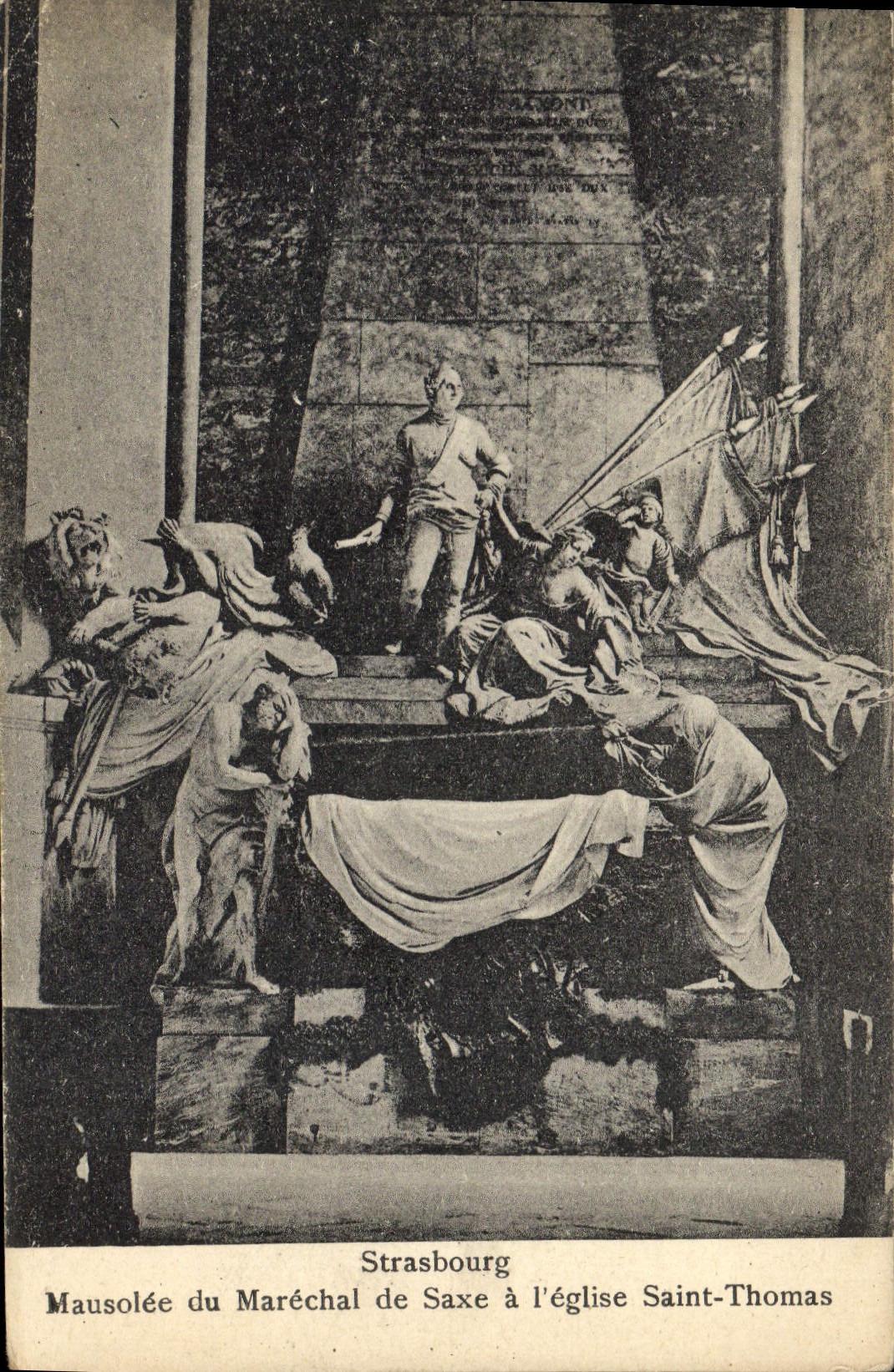 CPA Strasbourg Mausolee du Marechal de Saxe a l'Eglise Saint Thomas 