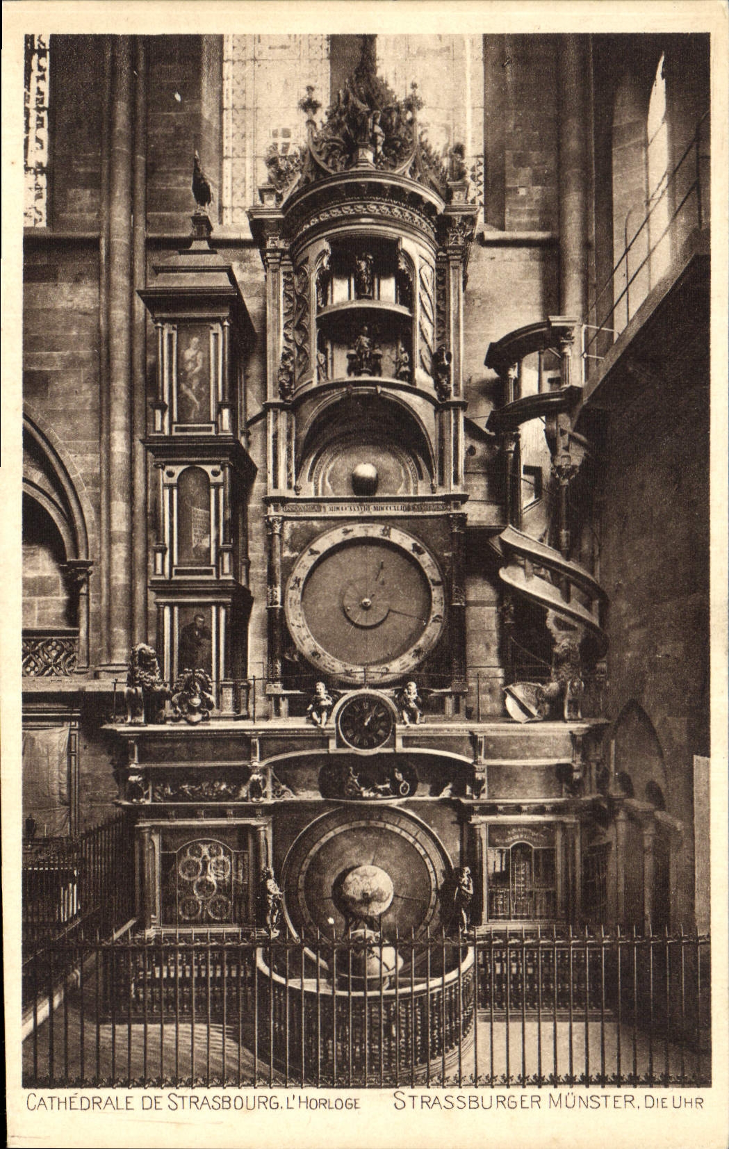 CPA Cathedrale de Strasbourg l'Horloge 