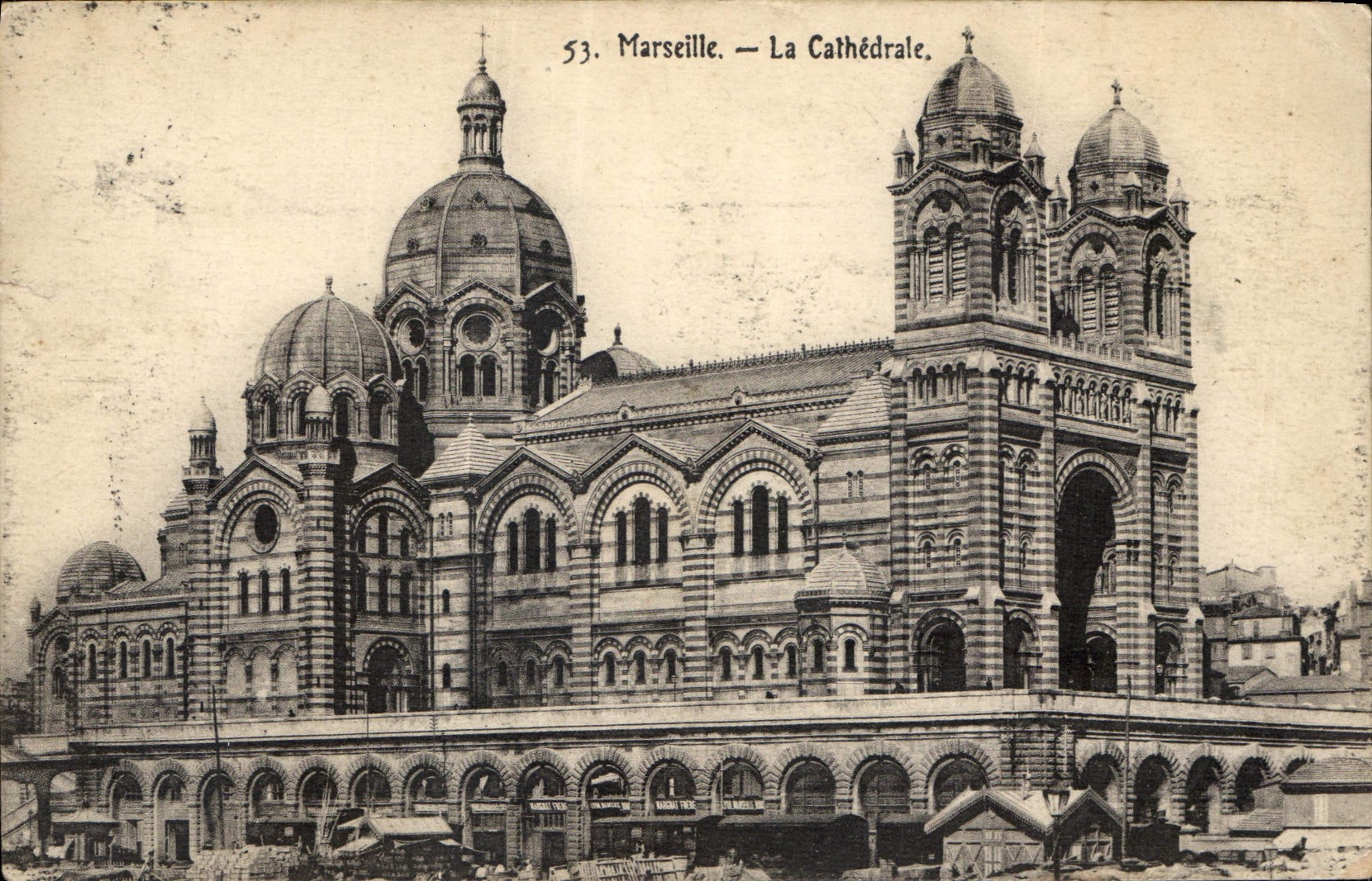 CPA Marseille La Cathedrale 