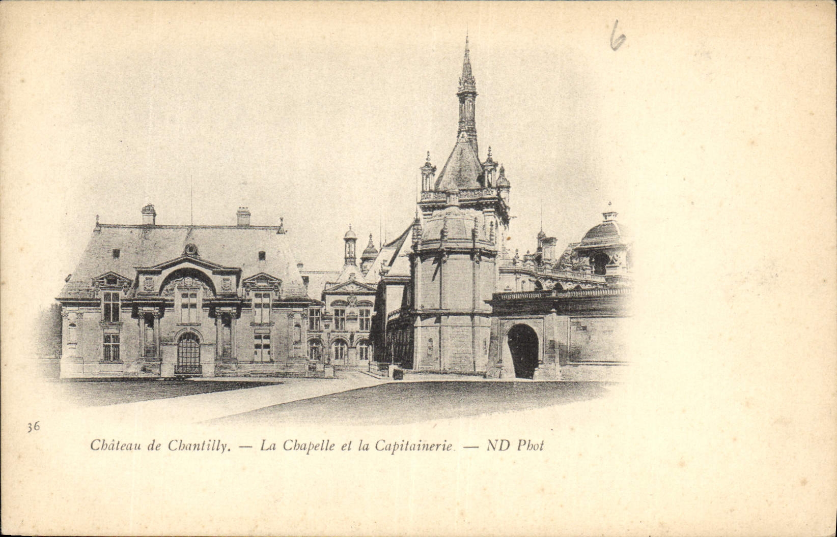 CPA Chateau de Chantilly La Chapelle et la Capitainerie 