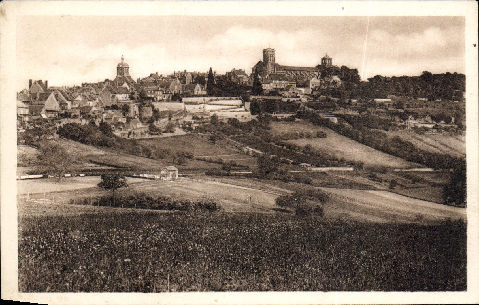 CPA Vezelay Panorama 