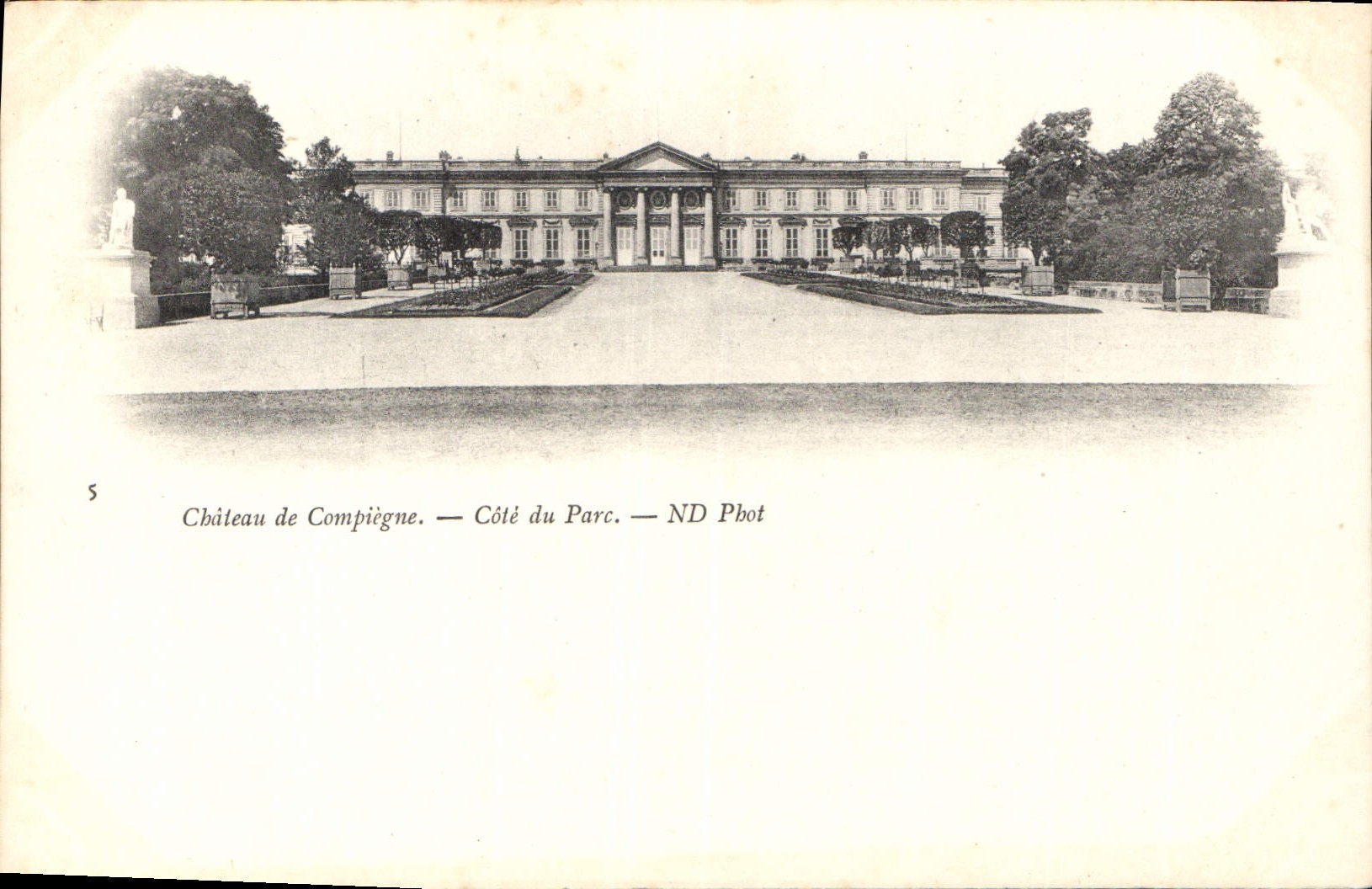 CPA Chateau de Compiegne Cote du Parc 