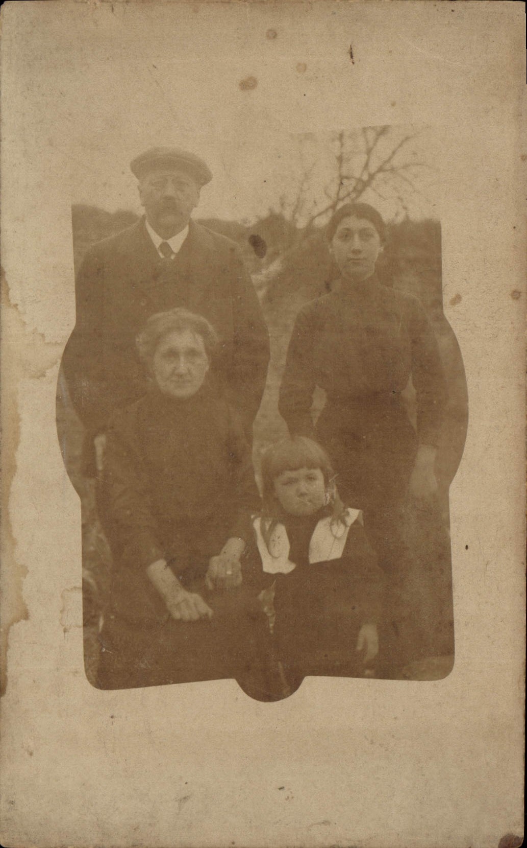 CARTE PHOTO Femmes Enfant