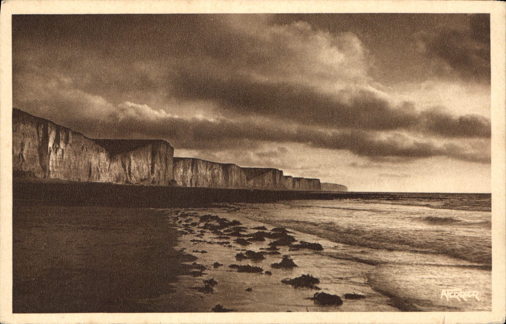 CPA Ault Onival Somme Les Falaises et la Plage