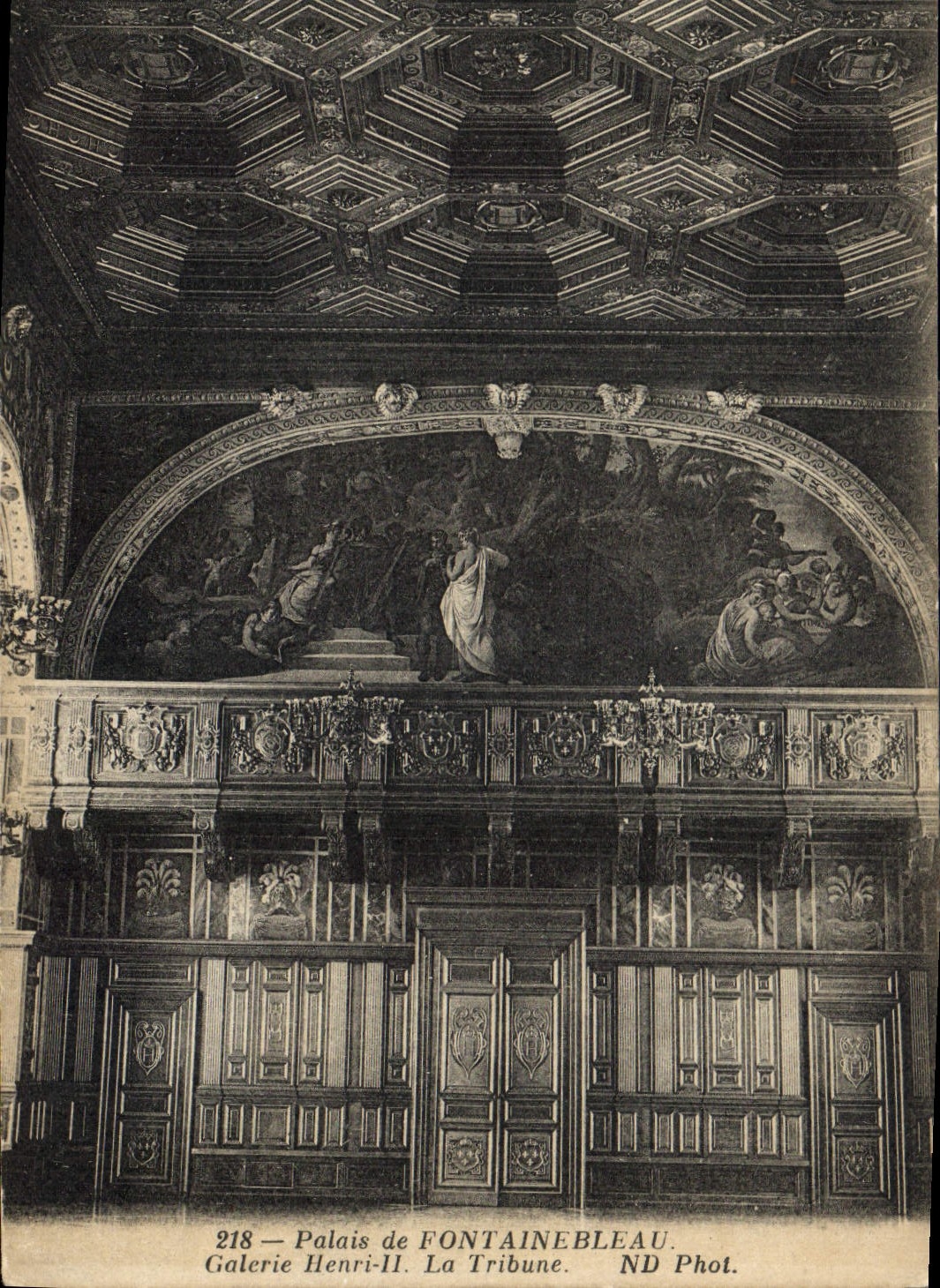 CPA Palais de Fontainebleau Galerie Henri II La Tribune 