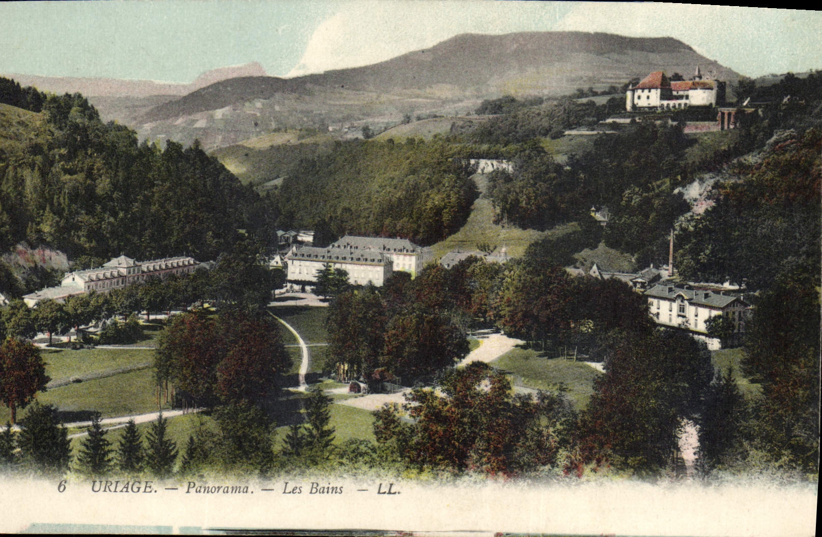 CPA Uriage Panorama Les Bains 