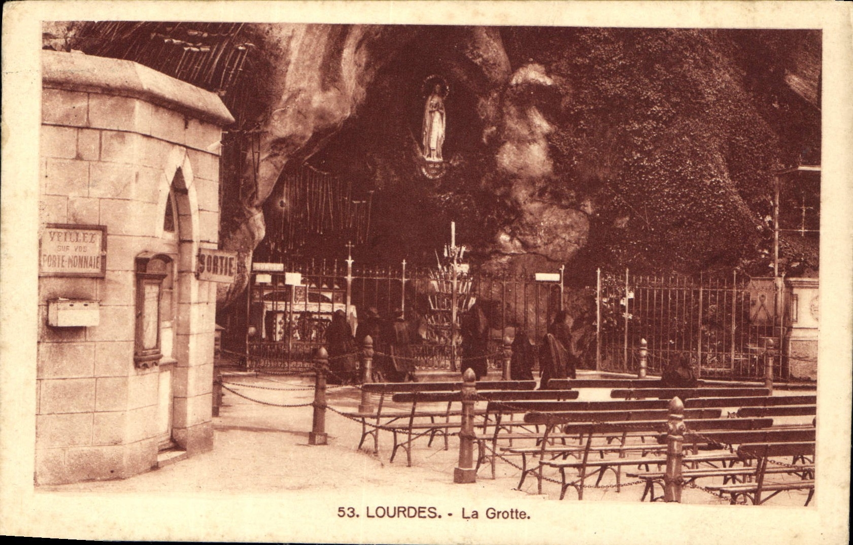 CPA Lourdes La Grotte 