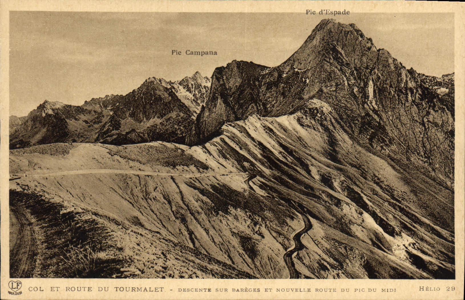 CPA Col et Route du Tourmalet 