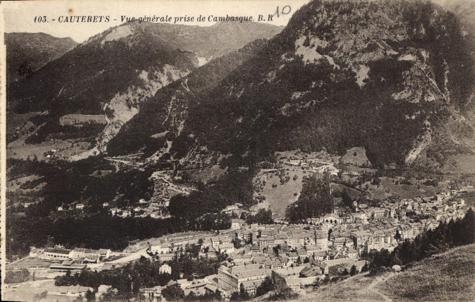 CPA Cauterets vue generale prise de Cambasque 