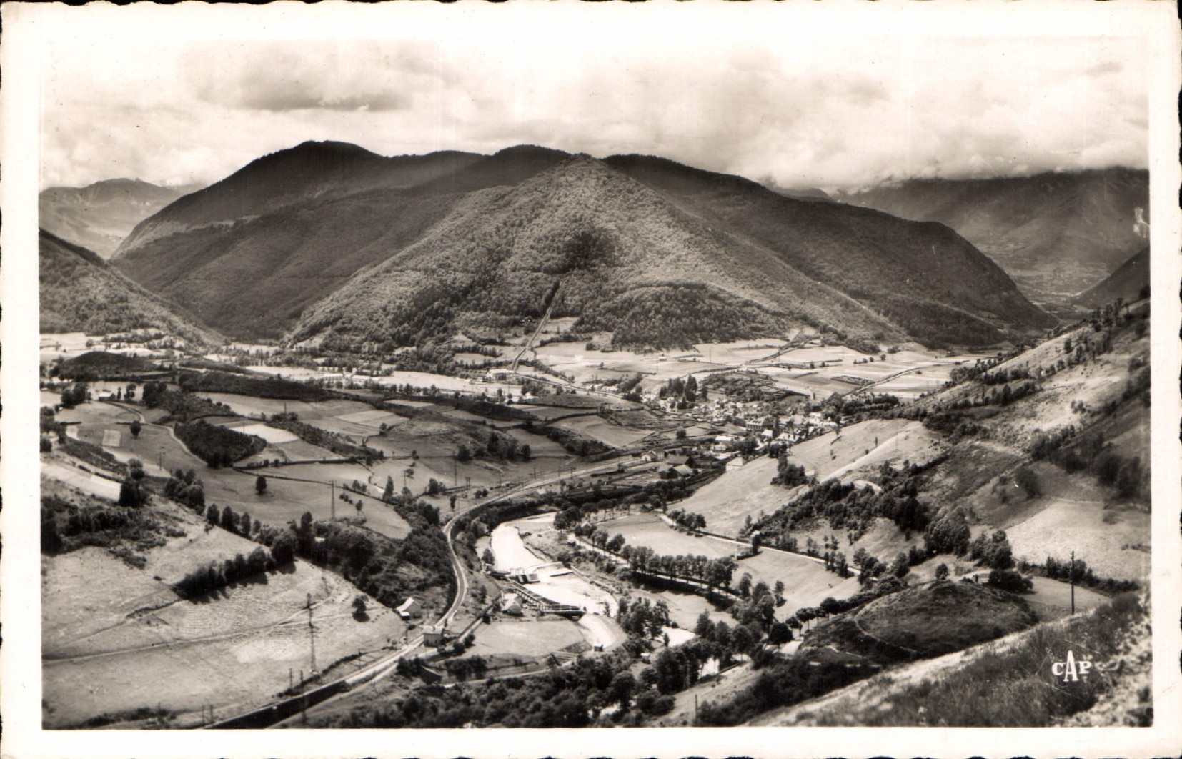 CPA Arreau vue prise de la montee du Col d'Aspin