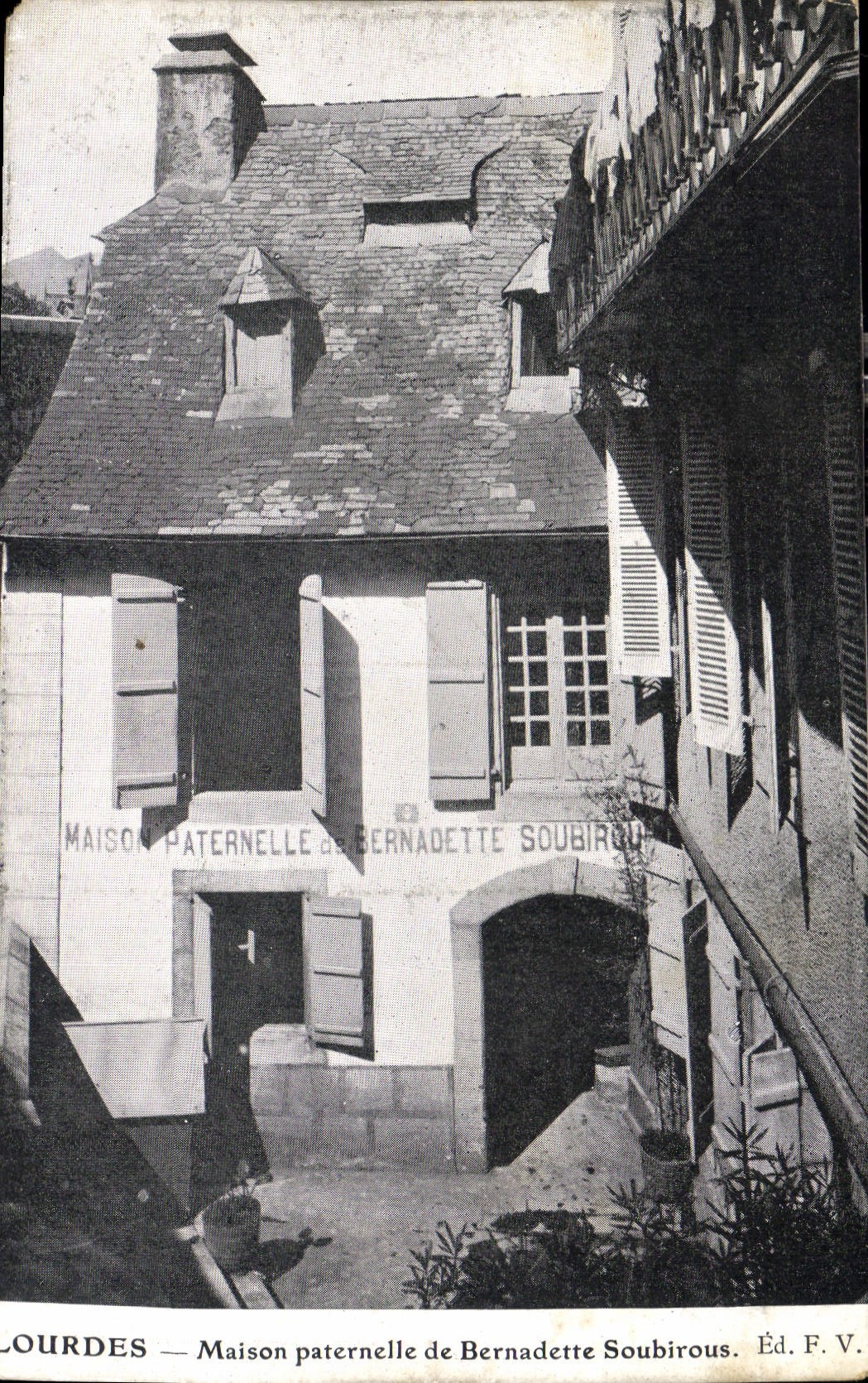 CPA Lourdes Maison Paternelle de Bernadette Soubirous