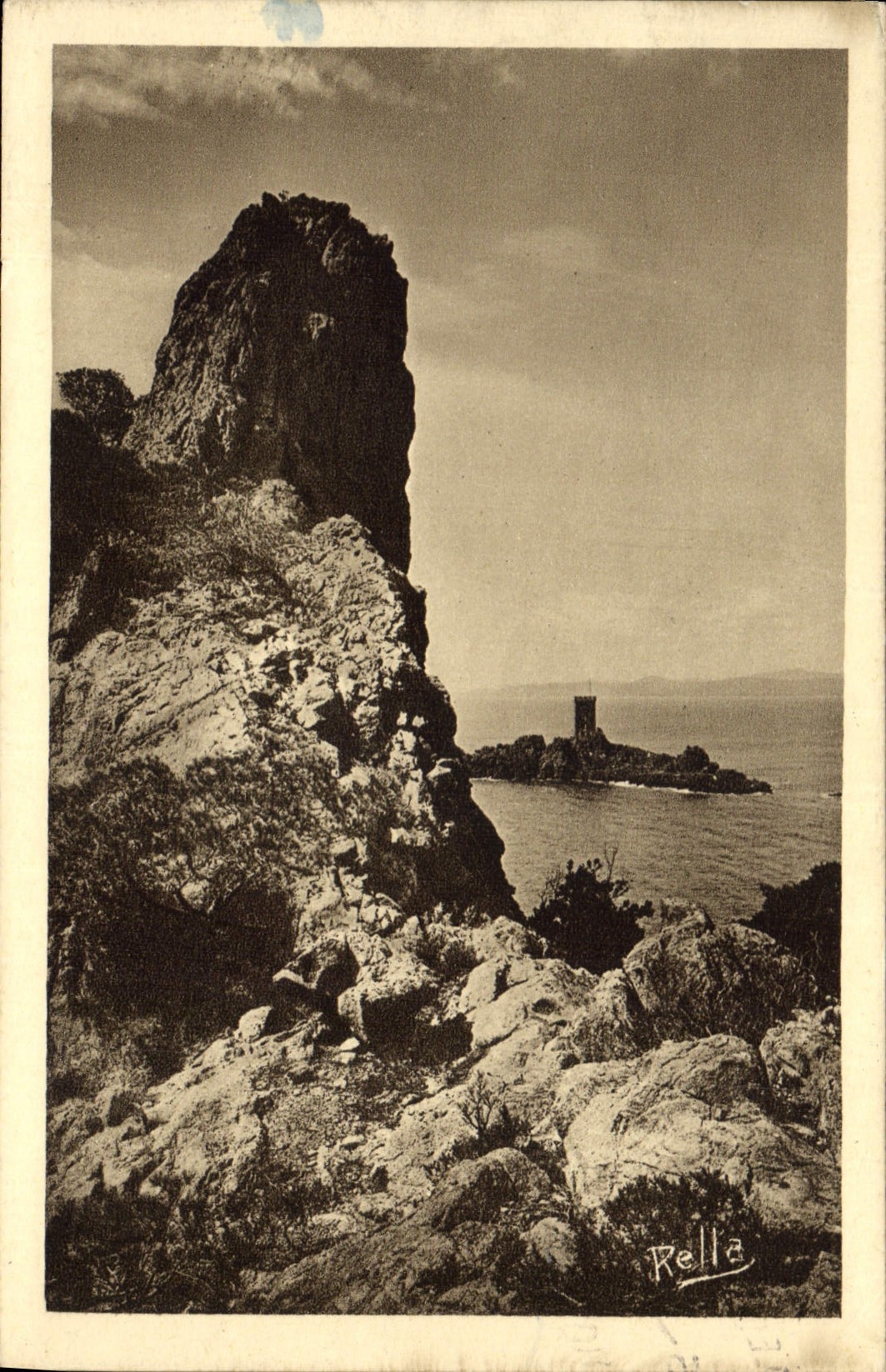 CPA La Corniche d'Or Agay le Dramont