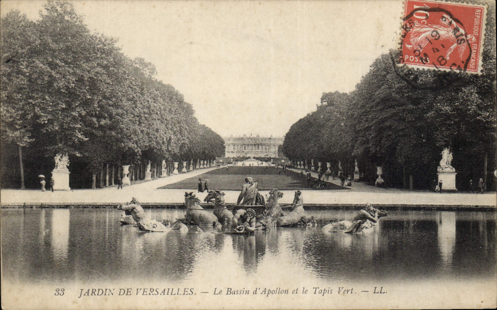 CPA Jardin de Versailles le Bassin d'Apollon et le Tapis Vert 