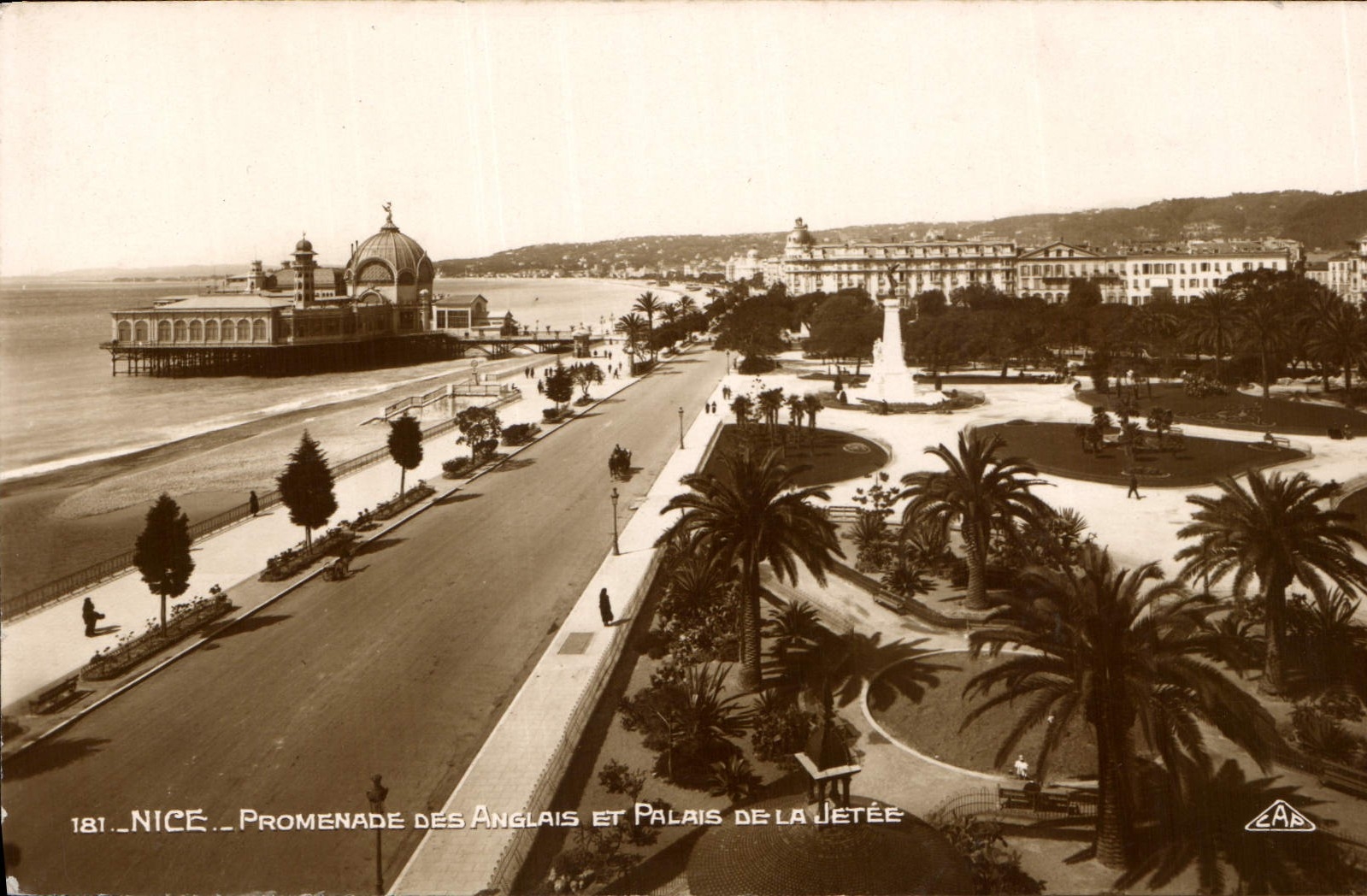CPA Nice Promenade des Anglais et Palais de la Jetee