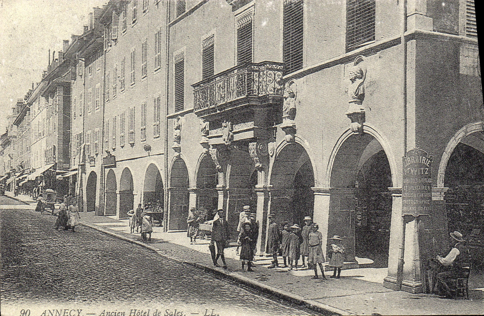 REPRO Annecy Ancien Hotel de Sales 