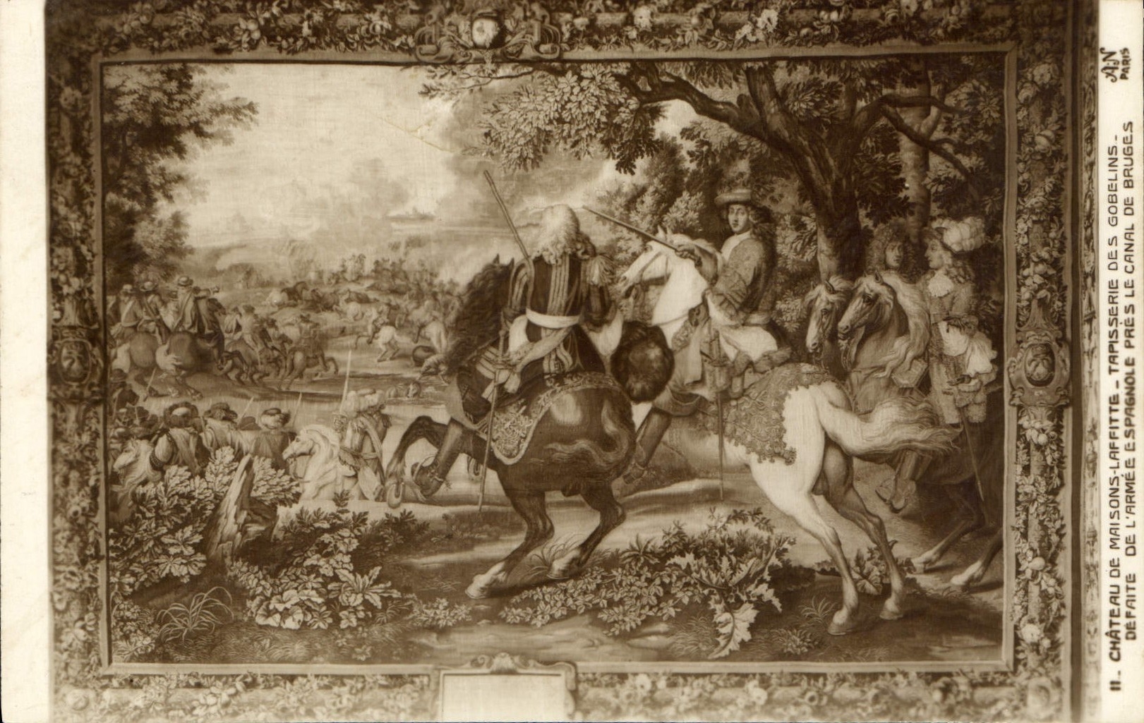 CPA Chateau de Maisons Laffitte tapisserie des Gobelins 