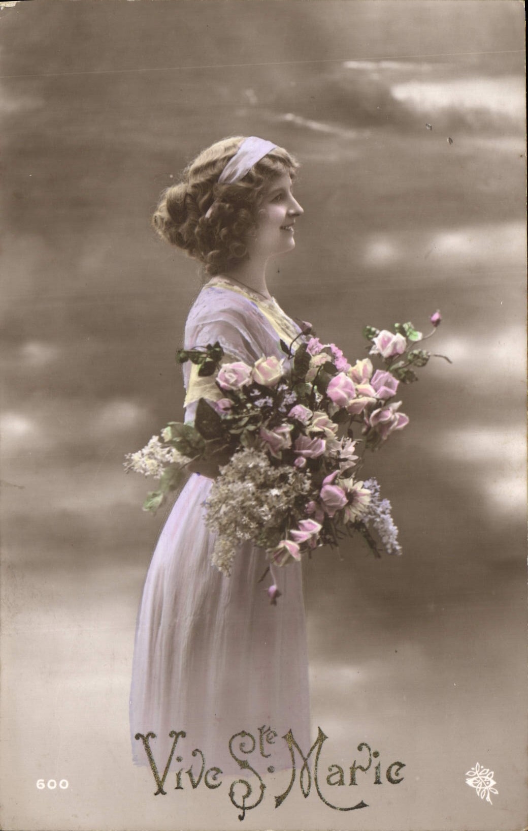 CPA Vive Ste Marie Femme