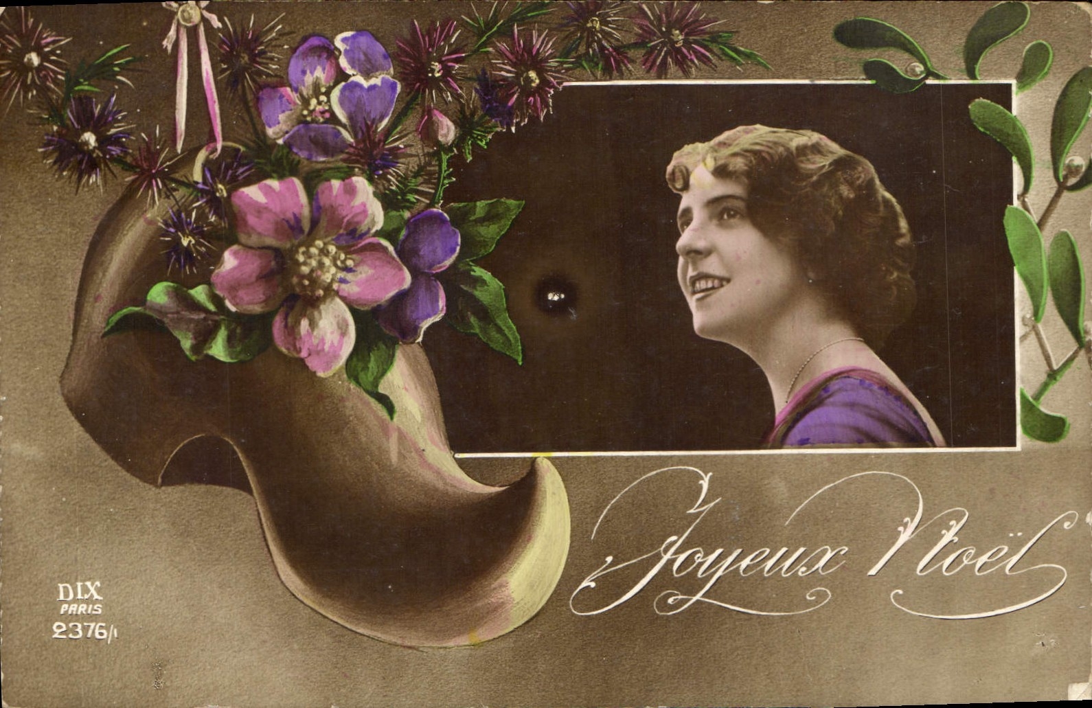 CPA Joyeux Noel Femme Sabot